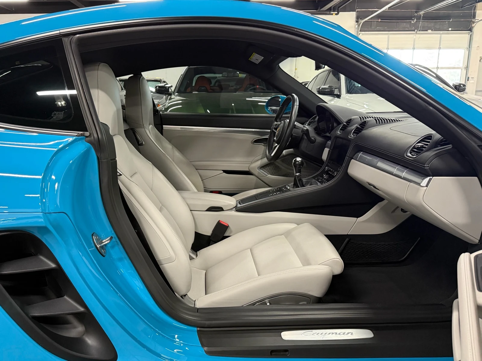 2019 Porsche 718 Cayman, 24/29