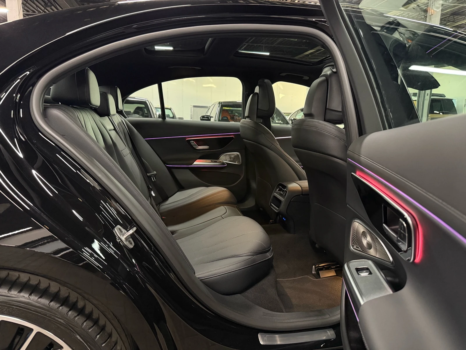2026 Mercedes-Benz E 350 (W214), 28/30
