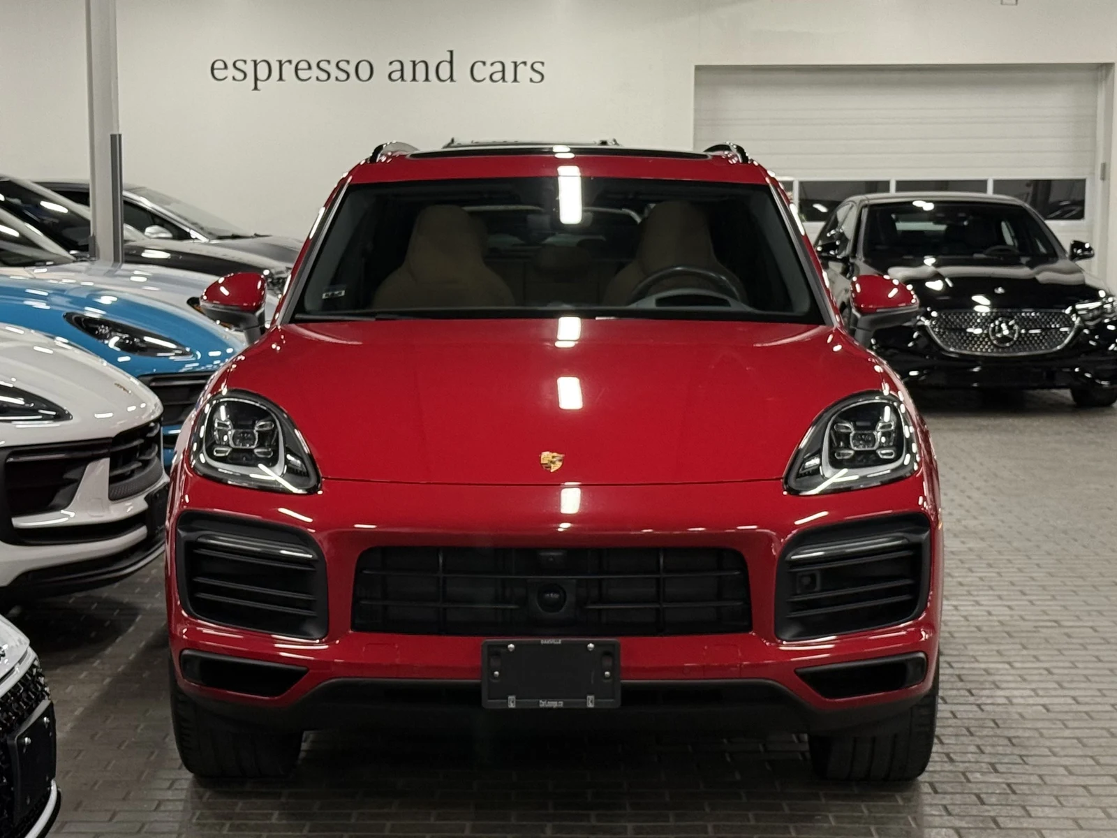 2023 Porsche Cayenne, 2/30