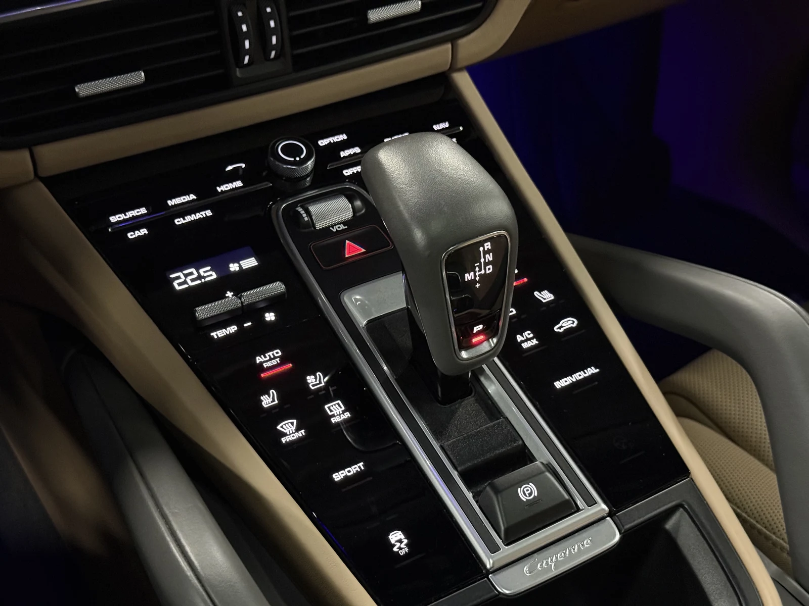 2023 Porsche Cayenne, 21/30