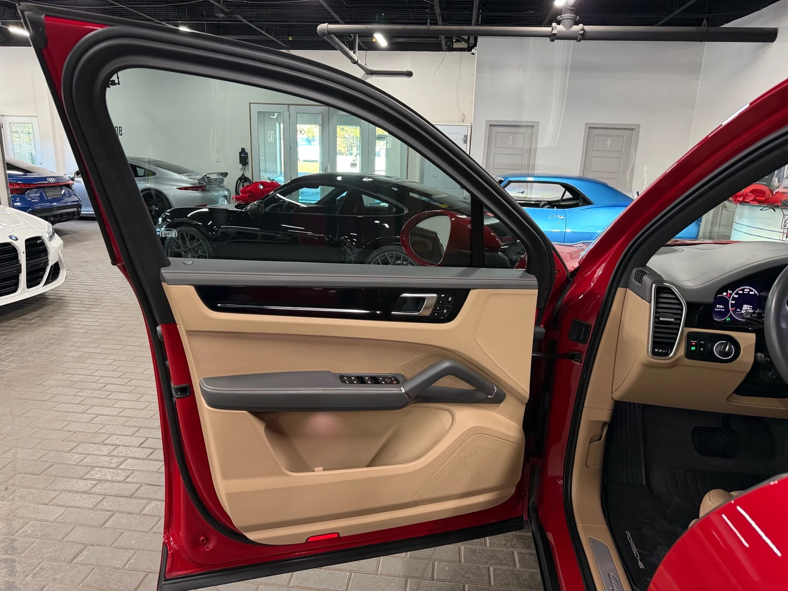 2023 Porsche Cayenne, 22/30