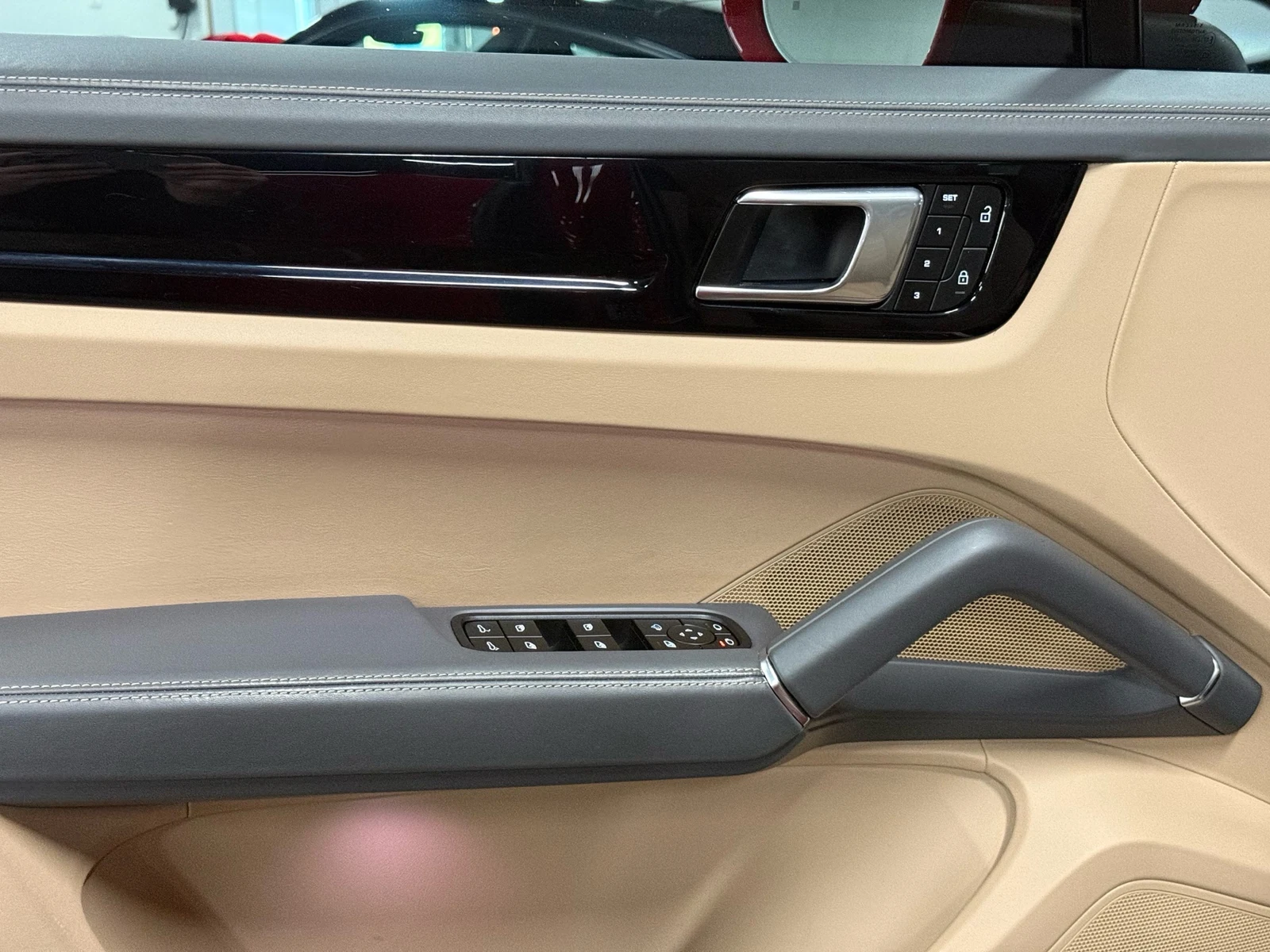 2023 Porsche Cayenne, 23/30