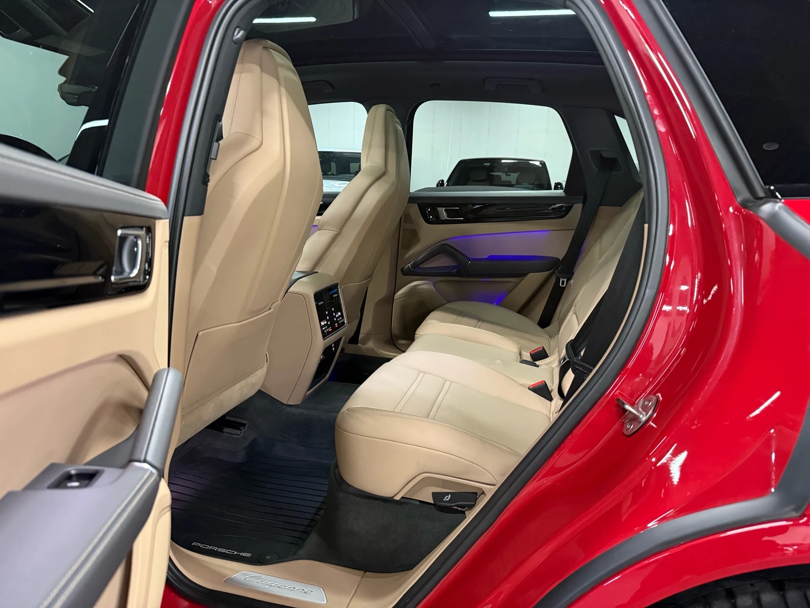 2023 Porsche Cayenne, 24/30