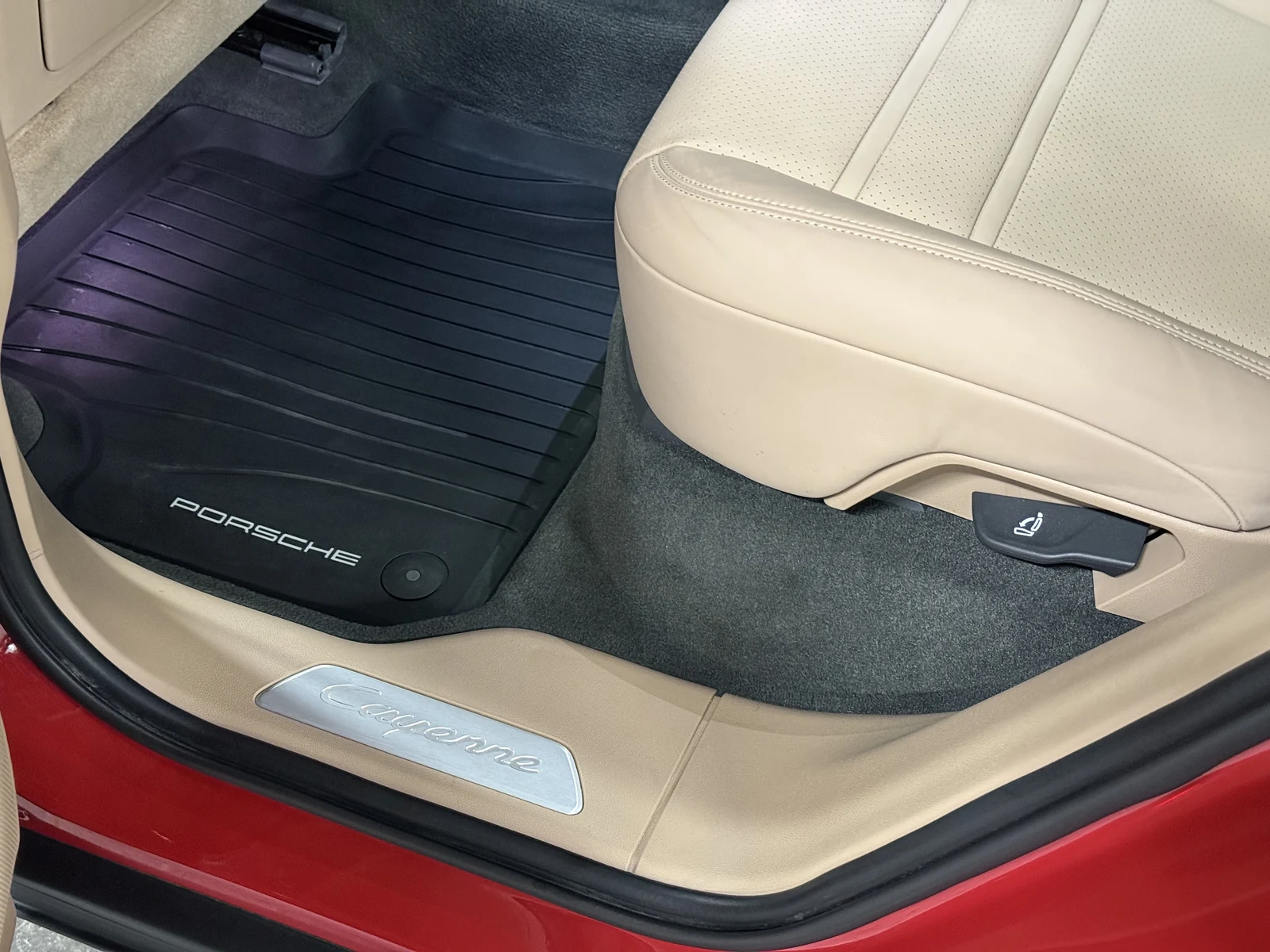 2023 Porsche Cayenne, 26/30