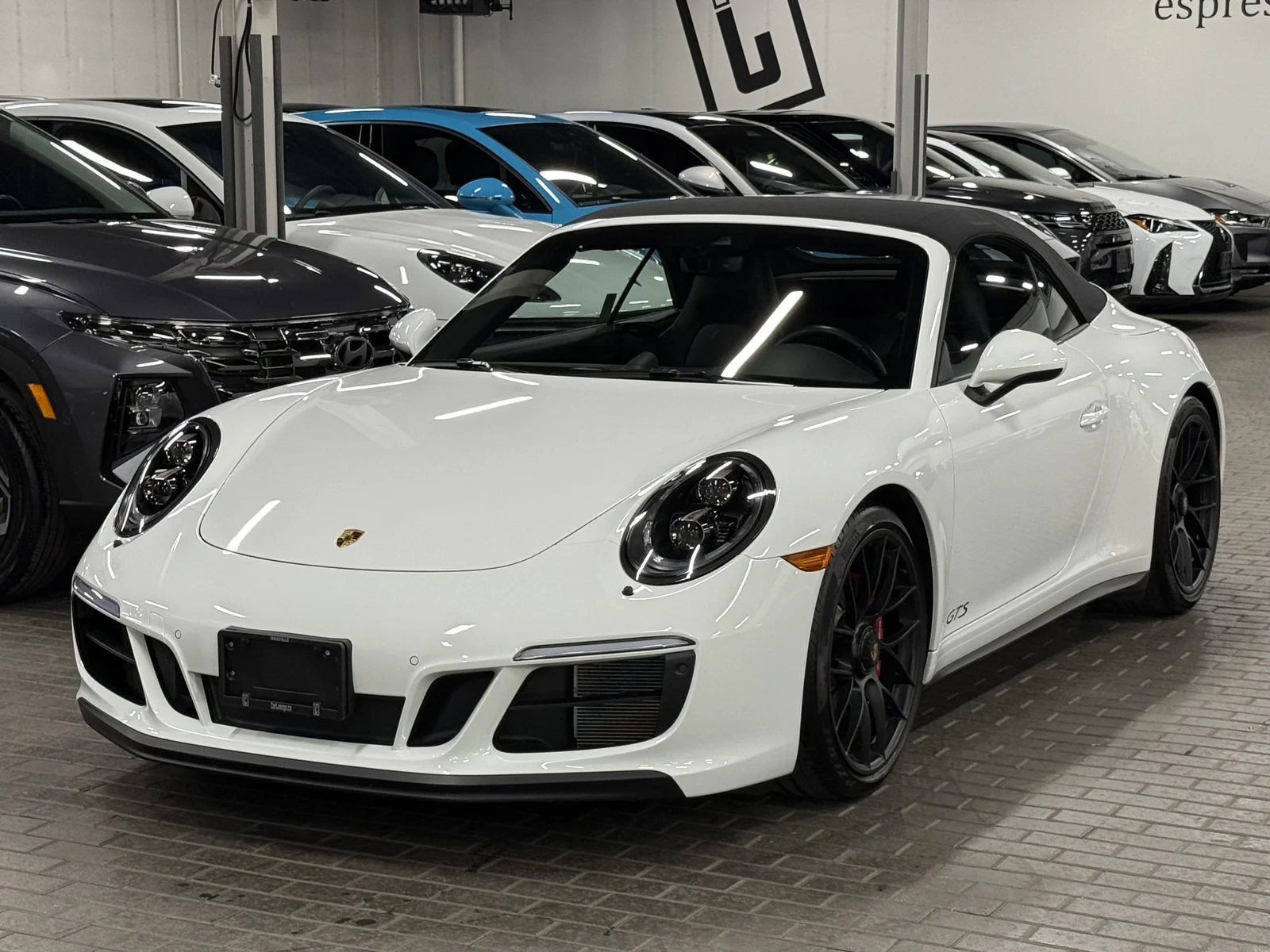 Porsche 911 (991.2) Carrera GTS Cabriolet | Car Lounge