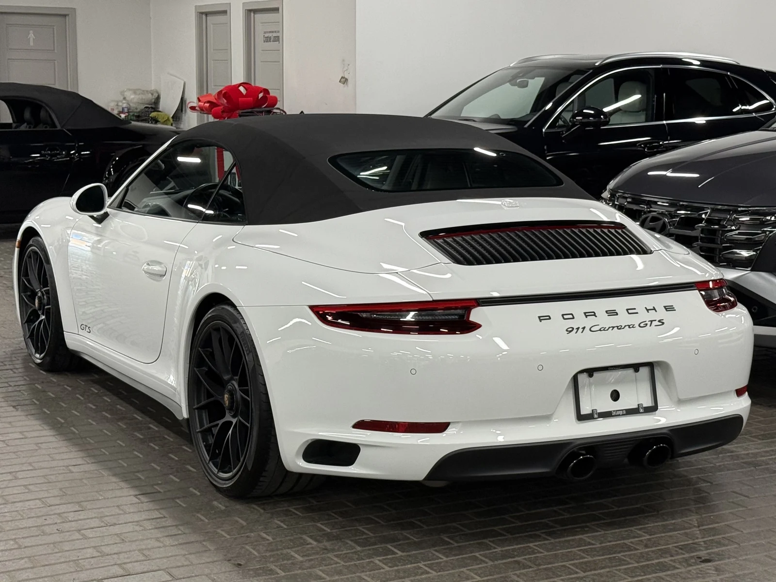 2019 Porsche 911 (991.2) Carrera GTS Cabriolet, 10/30