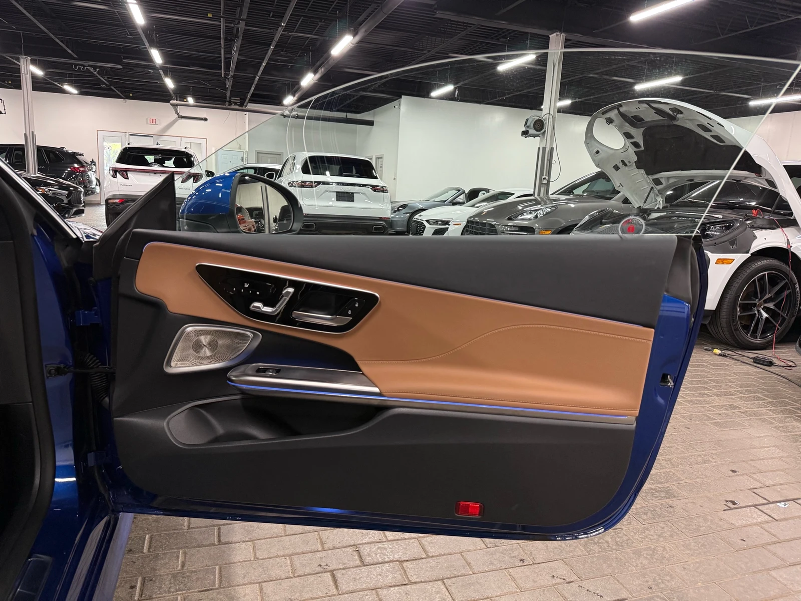 2025 Mercedes-Benz CLE 300, 28/30