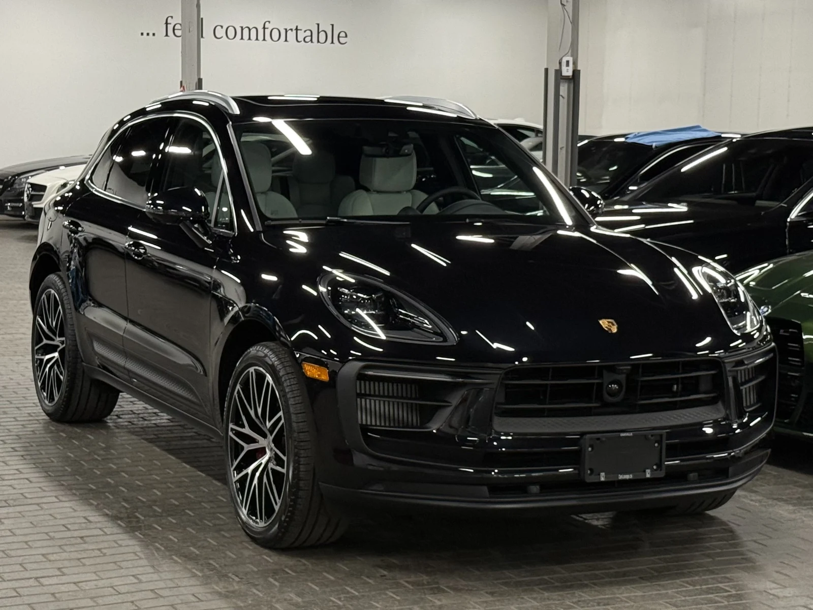 2026 Porsche Macan S (95B), 3/30