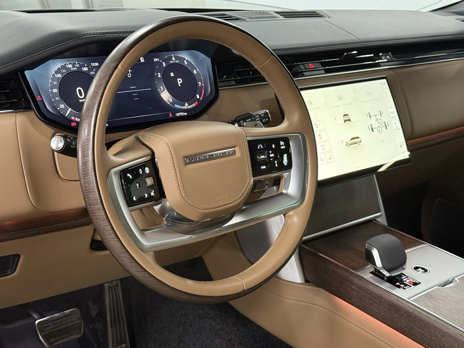 2024 Land Rover Range Rover Autobiography (L460), 11/30