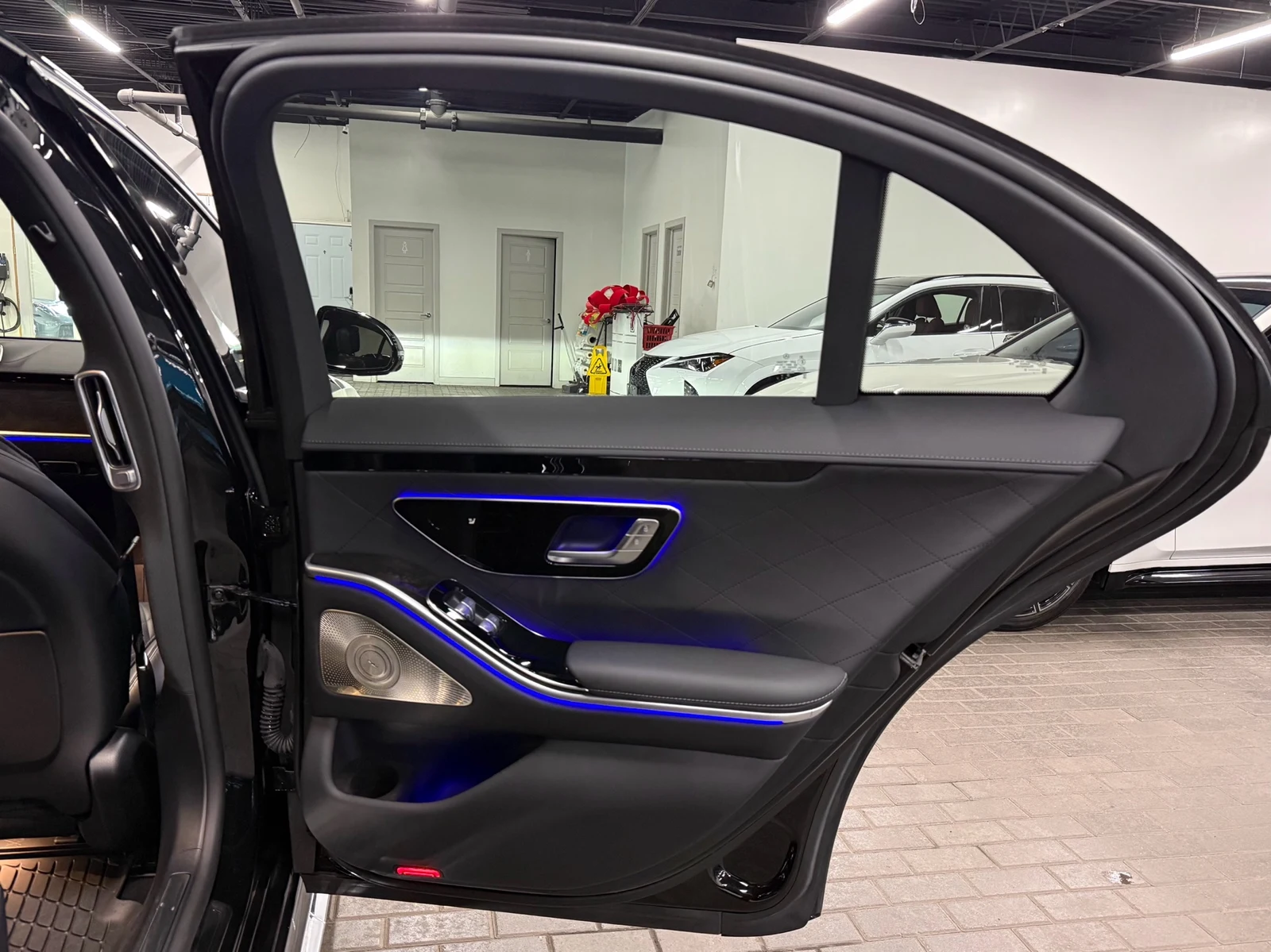 2022 Mercedes-Benz S 500 4MATIC (W223), 29/30