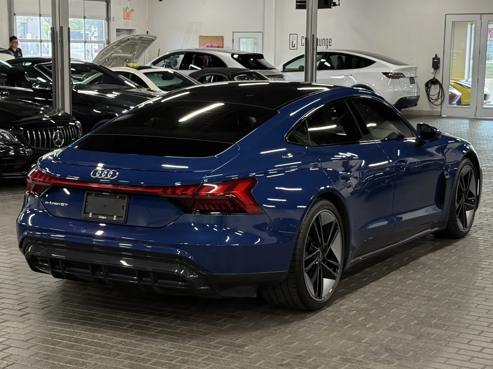2022 Audi e-tron GT, 5/30