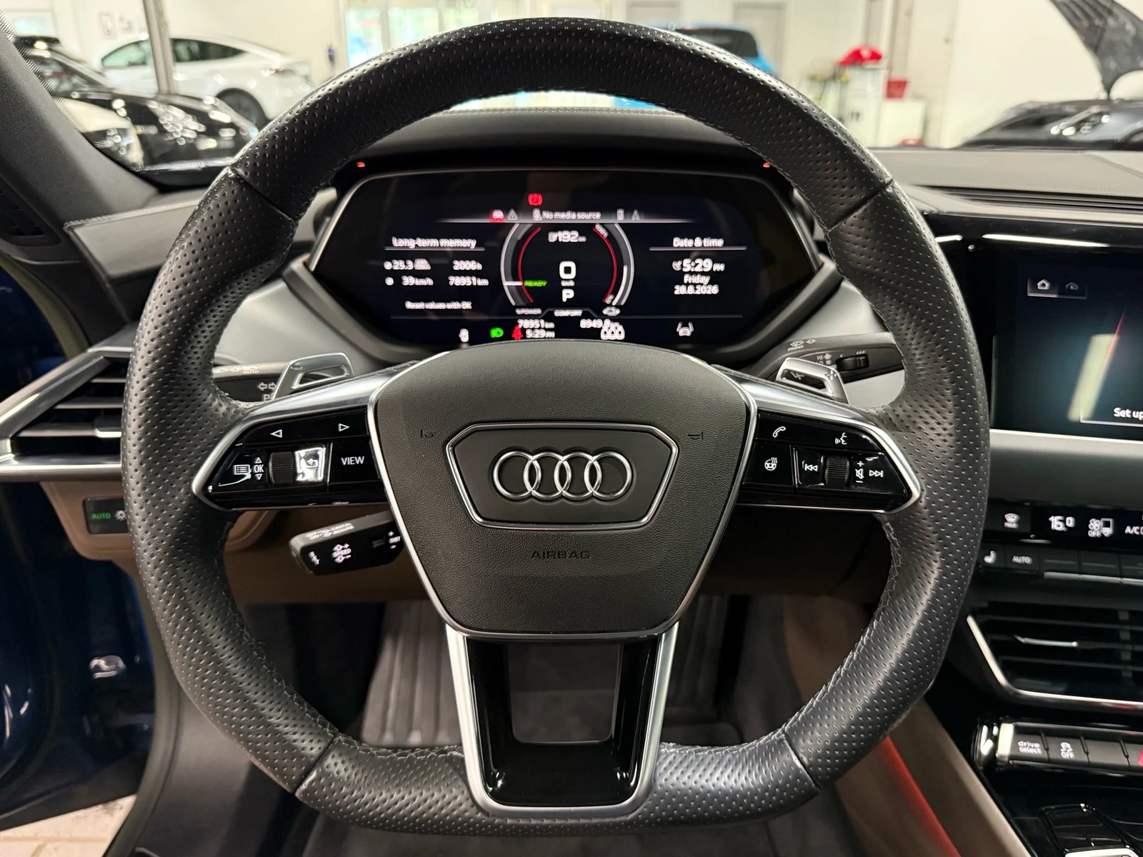 2022 Audi e-tron GT, 15/30