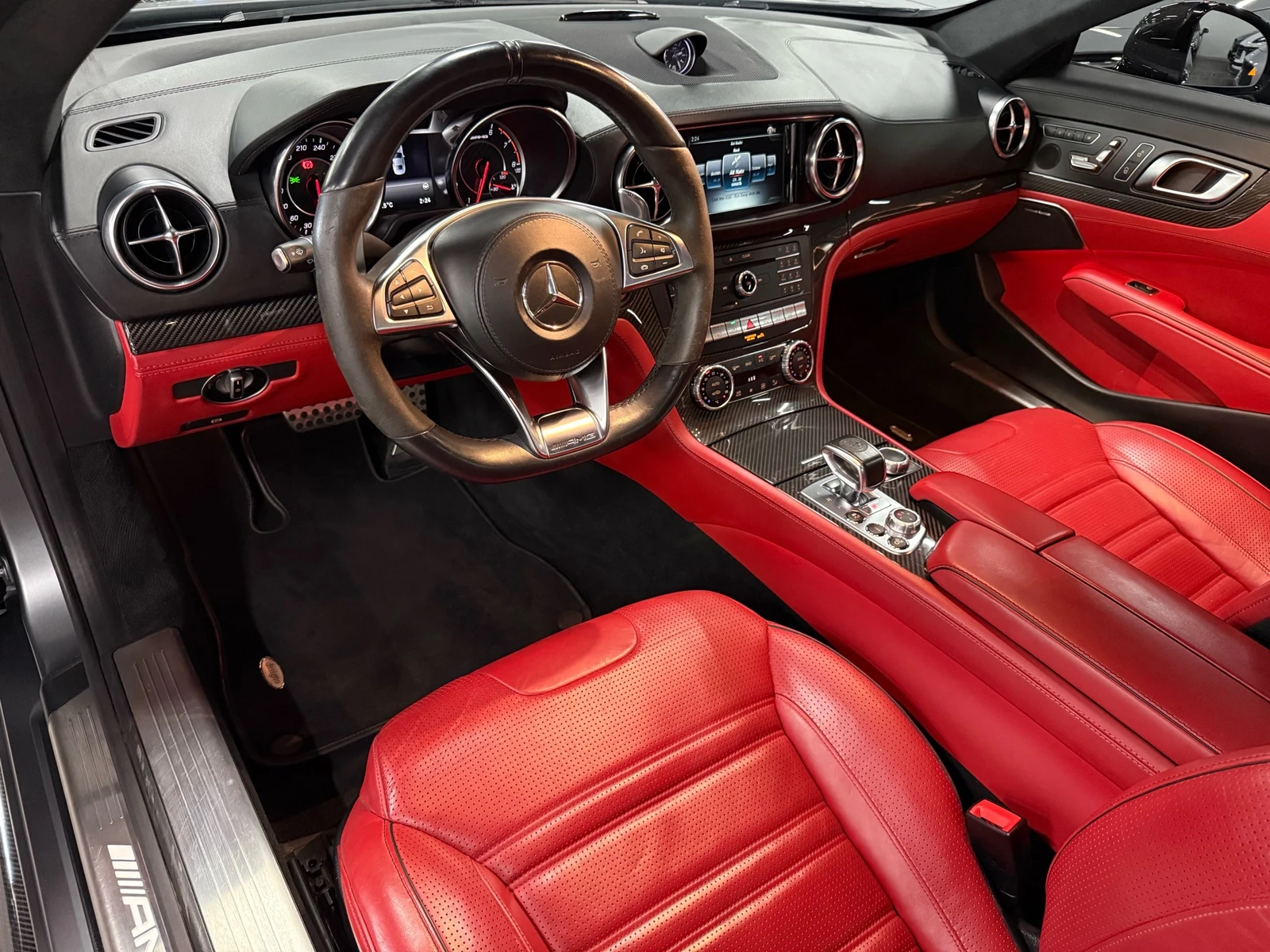 2019 Mercedes-AMG SL 63, 18/30