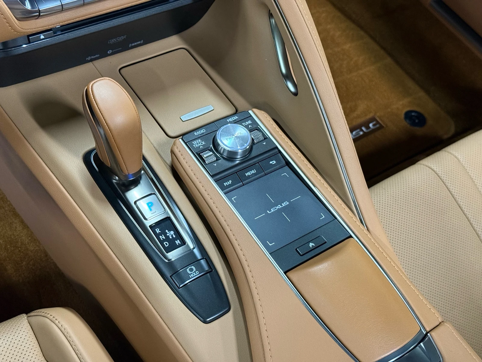 2021 Lexus LC 500 Convertible, 16/30