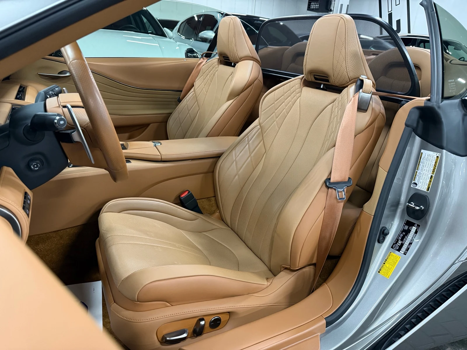 2021 Lexus LC 500 Convertible, 23/30