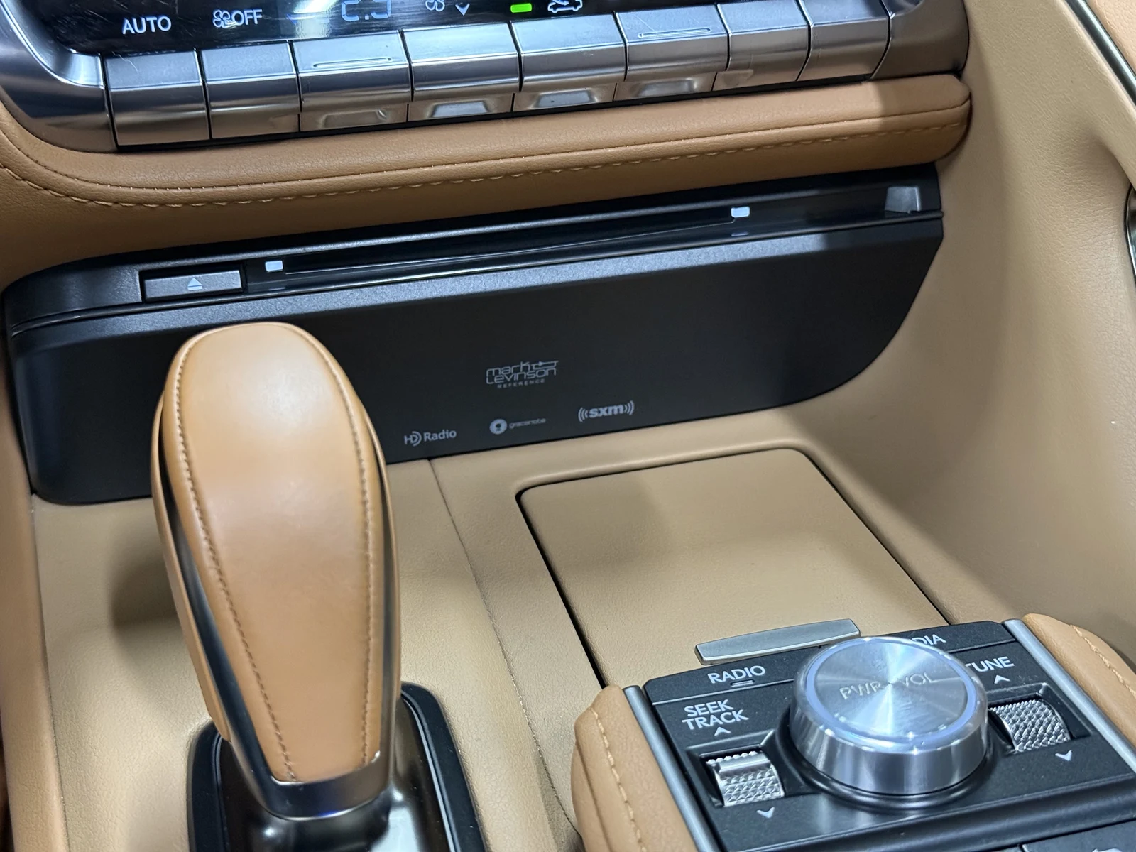 2021 Lexus LC 500 Convertible, 25/30