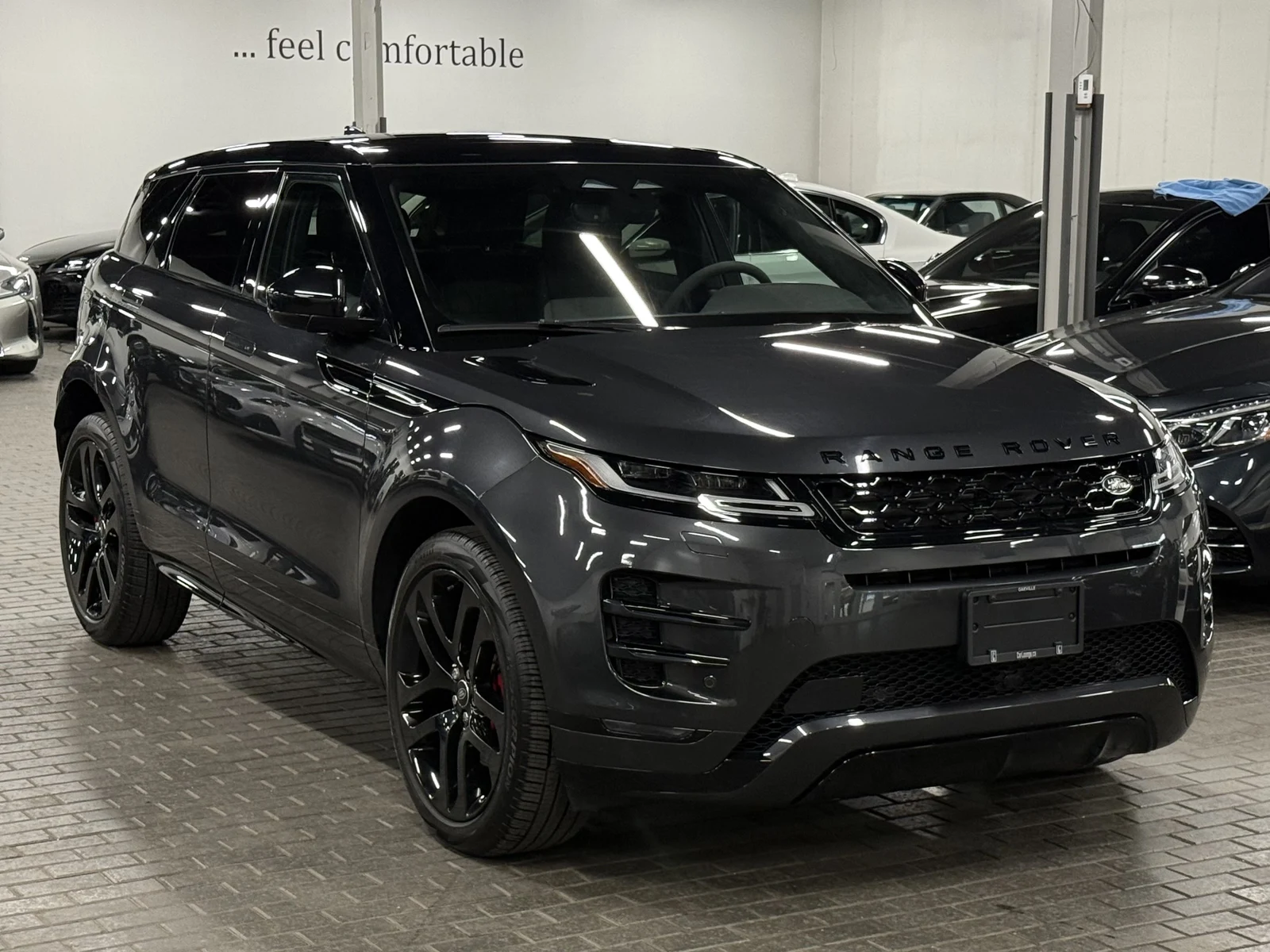 2023 Land Rover Range Rover Evoque P300 MHEV (L551), 3/30