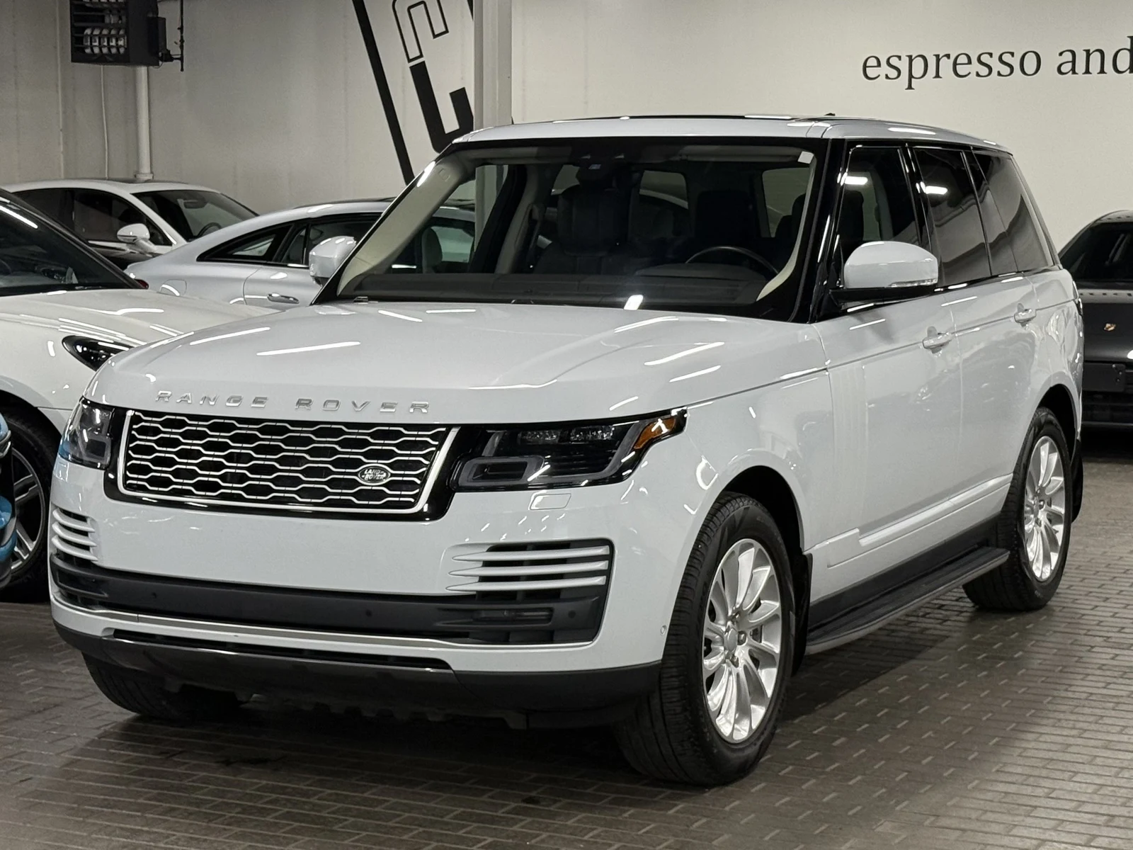 Land Rover Range Rover (L405) | Car Lounge