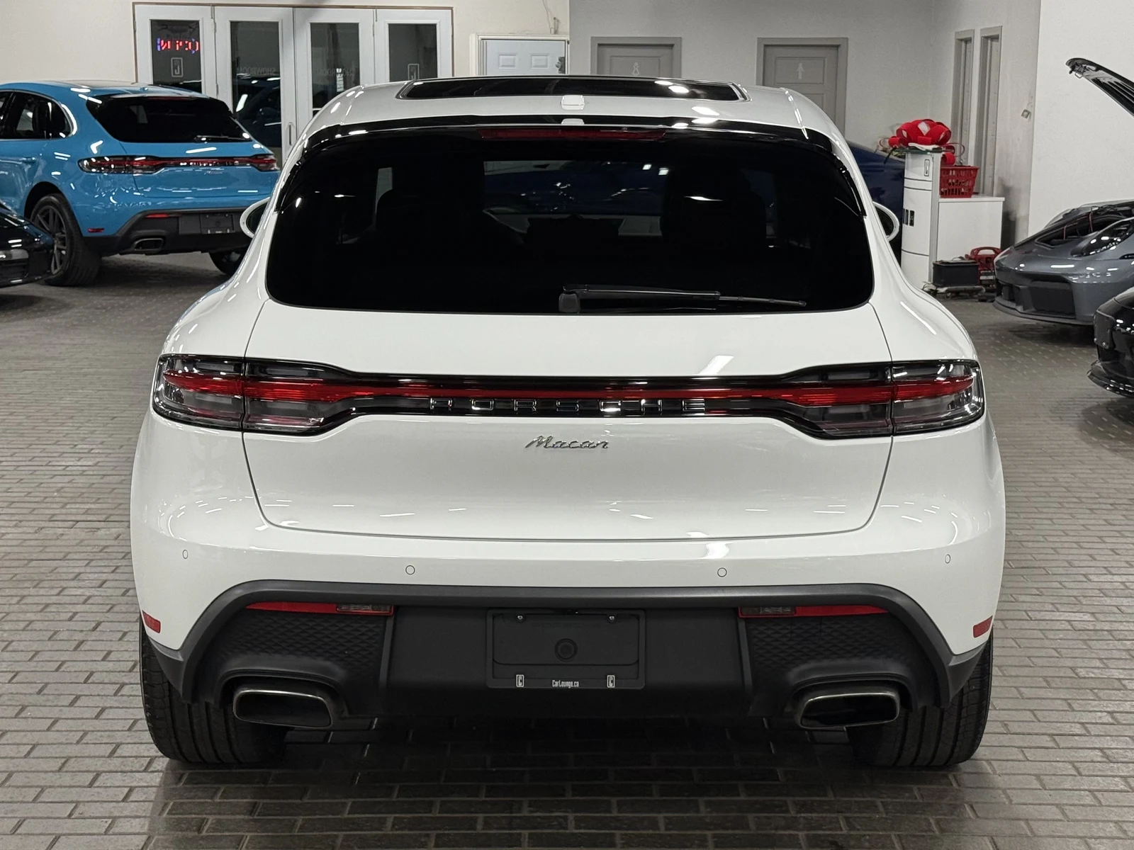 2025 Porsche Macan (95B), 6/30
