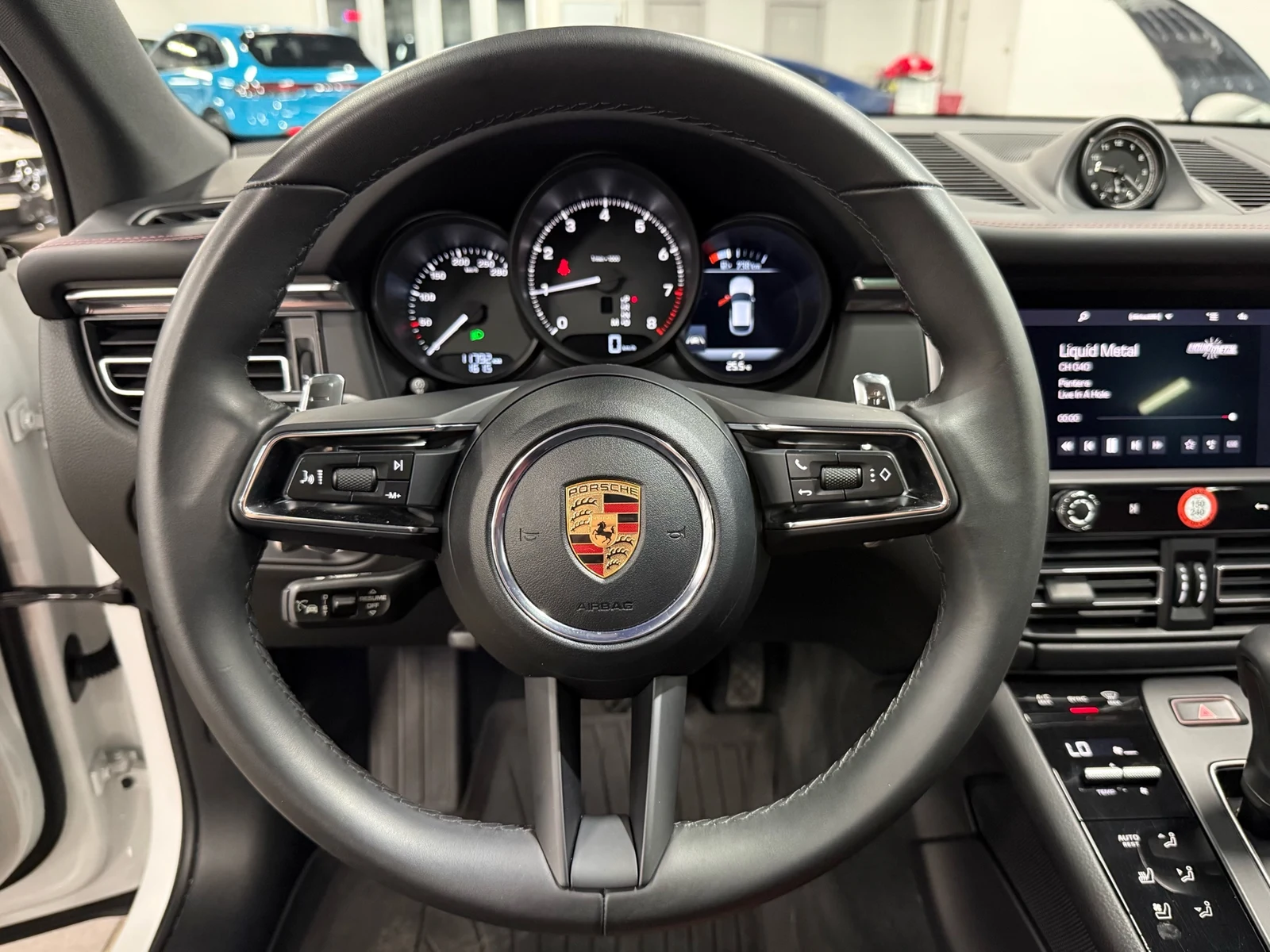 2025 Porsche Macan (95B), 13/30