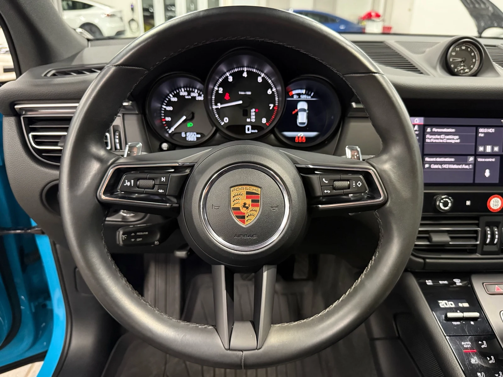 2023 Porsche Macan (95B), 11/30