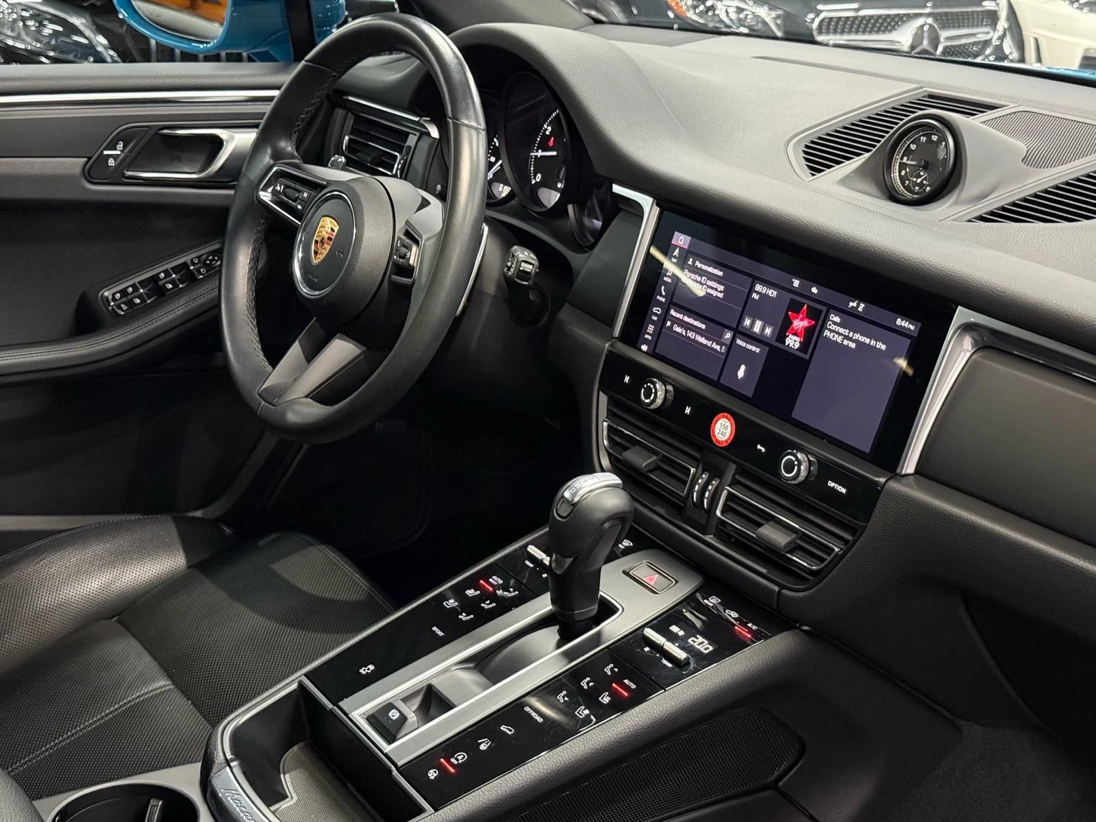 2023 Porsche Macan (95B), 28/30