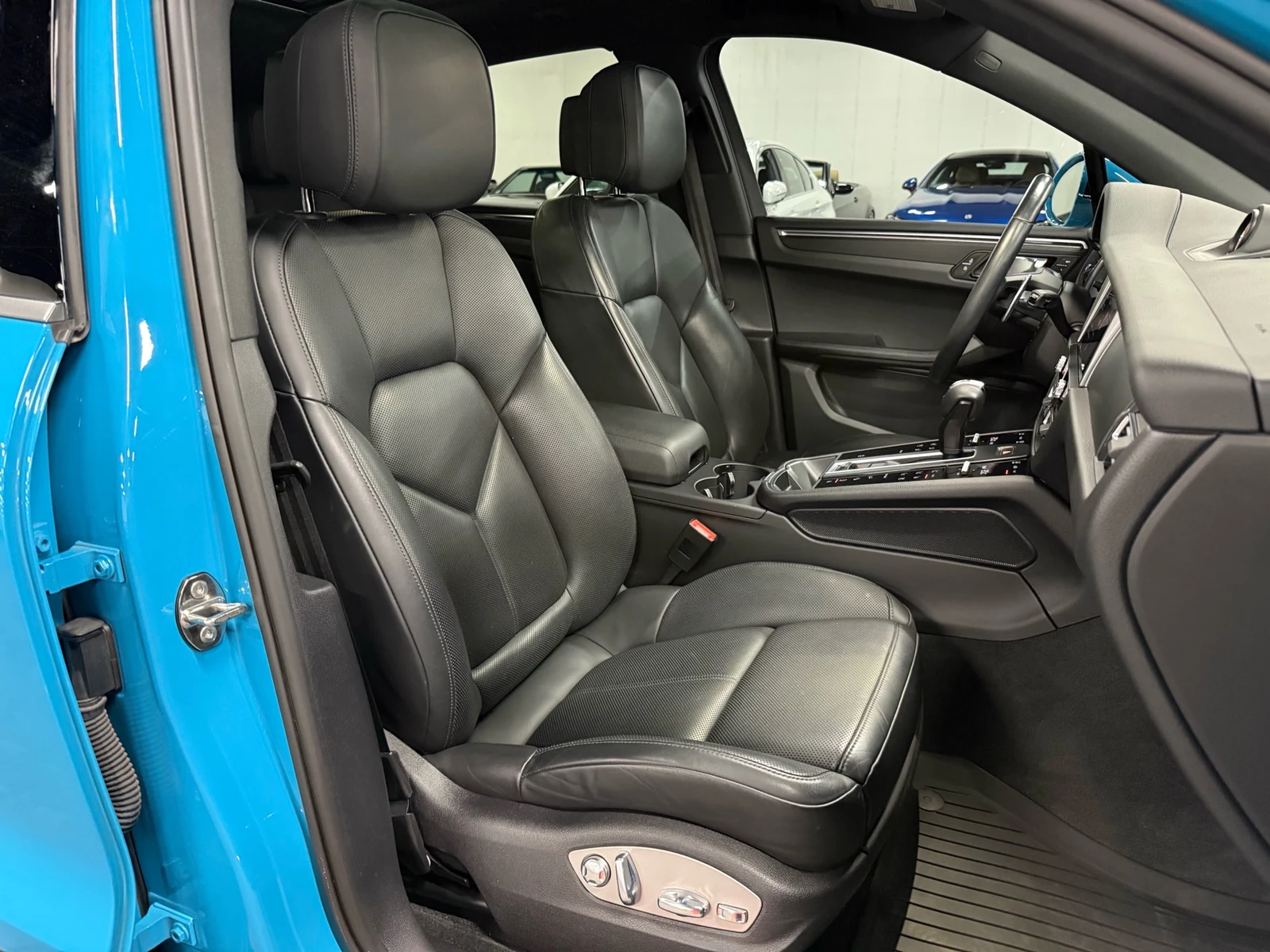 2023 Porsche Macan (95B), 30/30