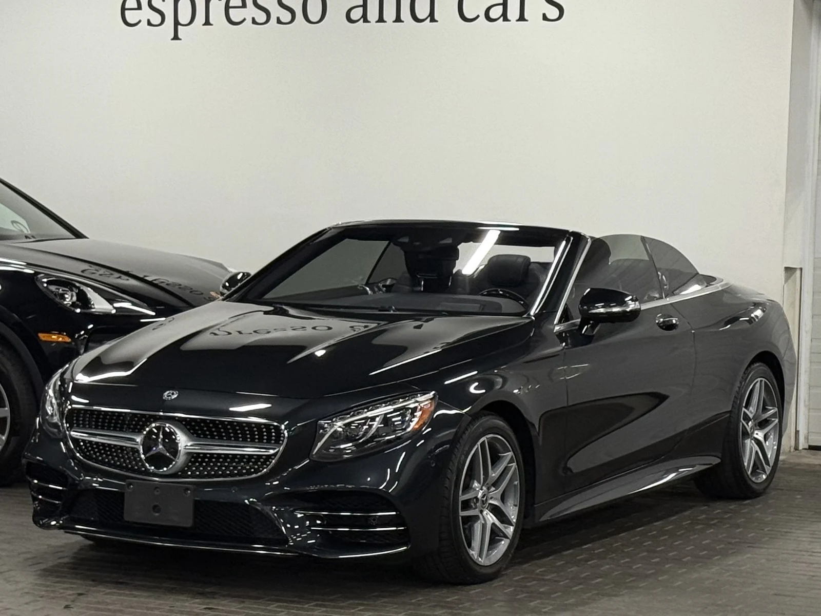 Mercedes-Benz S 560 | Car Lounge