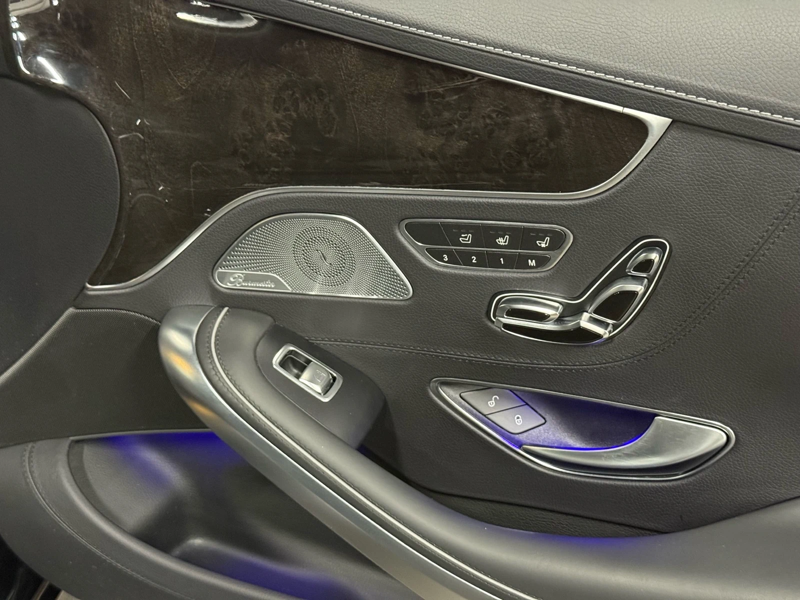 2020 Mercedes-Benz S 560, 28/30