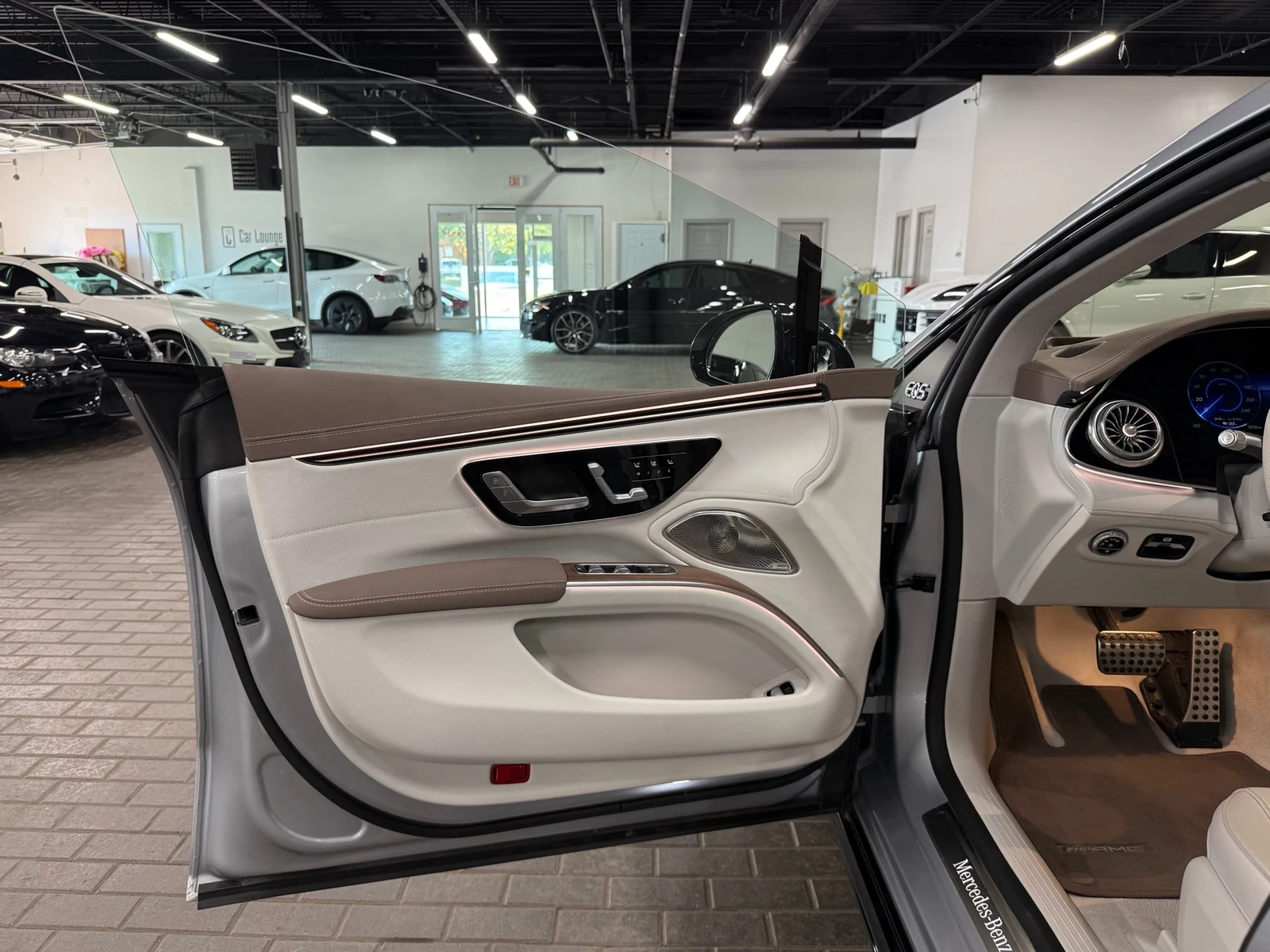 2023 Mercedes-Benz EQS 580, 17/30