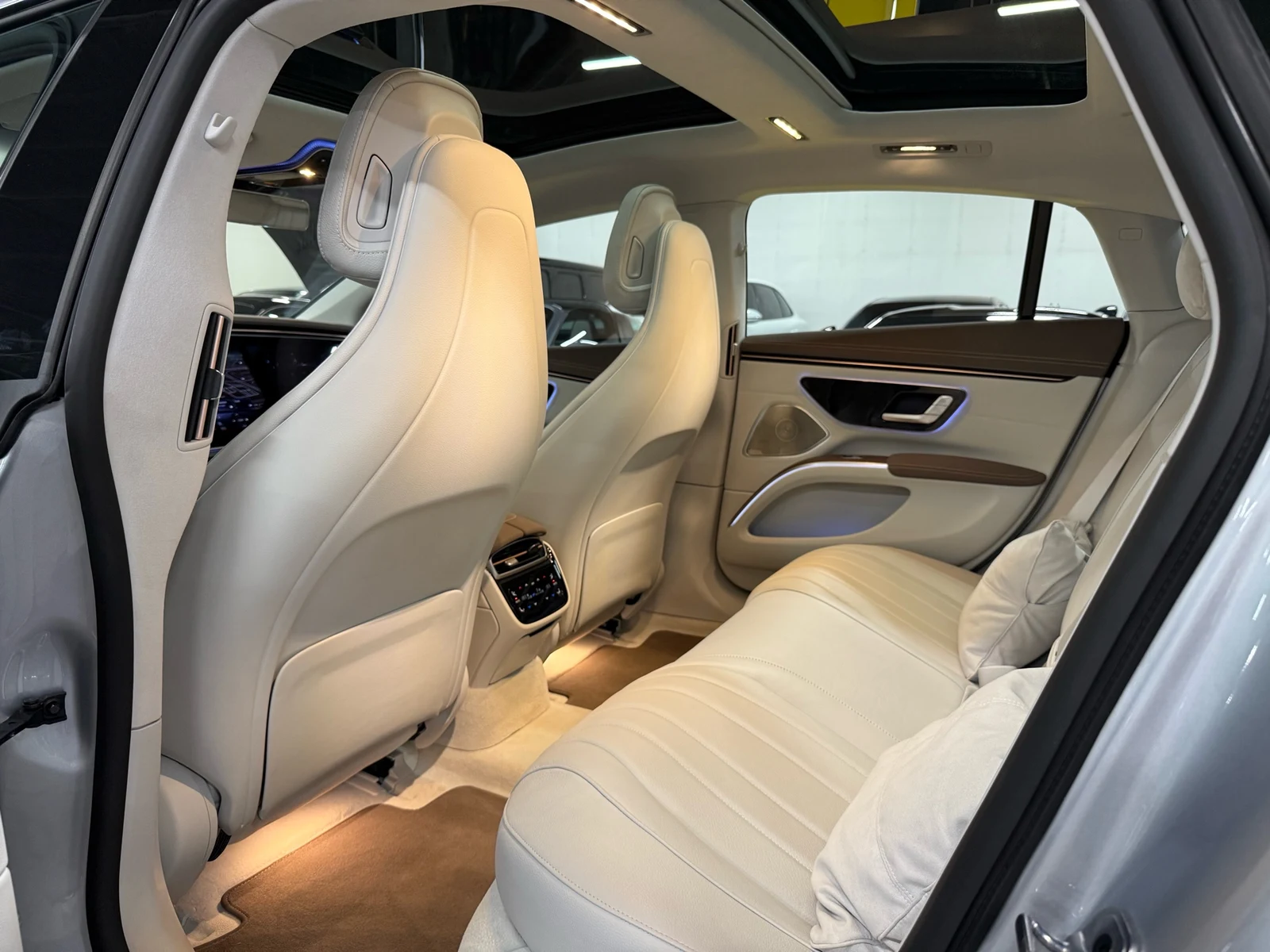 2023 Mercedes-Benz EQS 580, 26/30