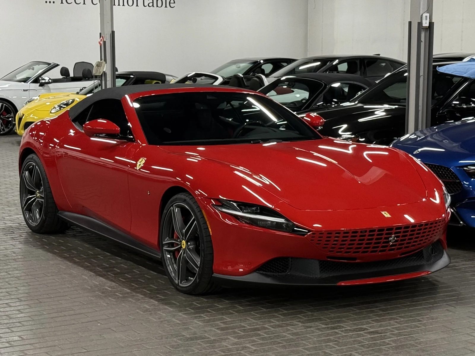 2025 Ferrari Roma Spider, 5/30