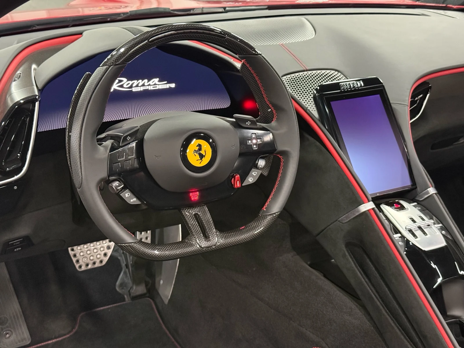 2025 Ferrari Roma Spider, 18/30