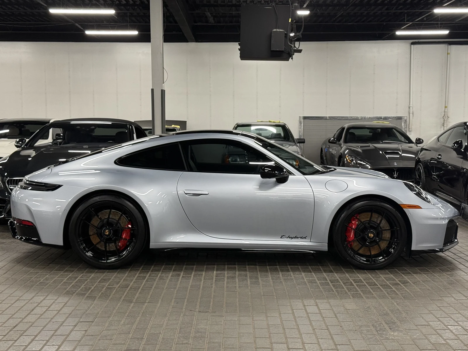 2025 Porsche 911 Carrera 4 GTS (992.2), 4/30