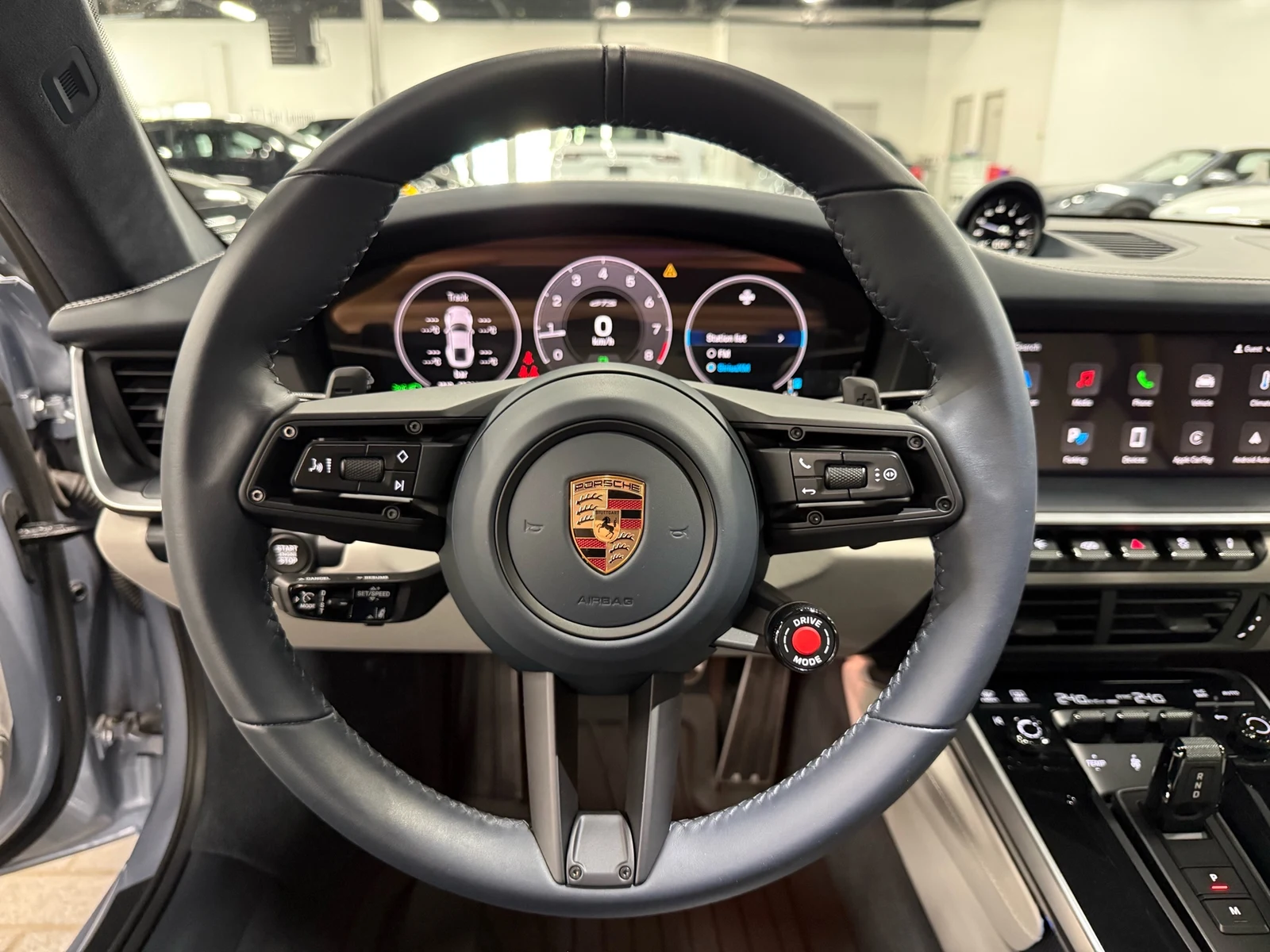 2025 Porsche 911 Carrera 4 GTS (992.2), 12/30