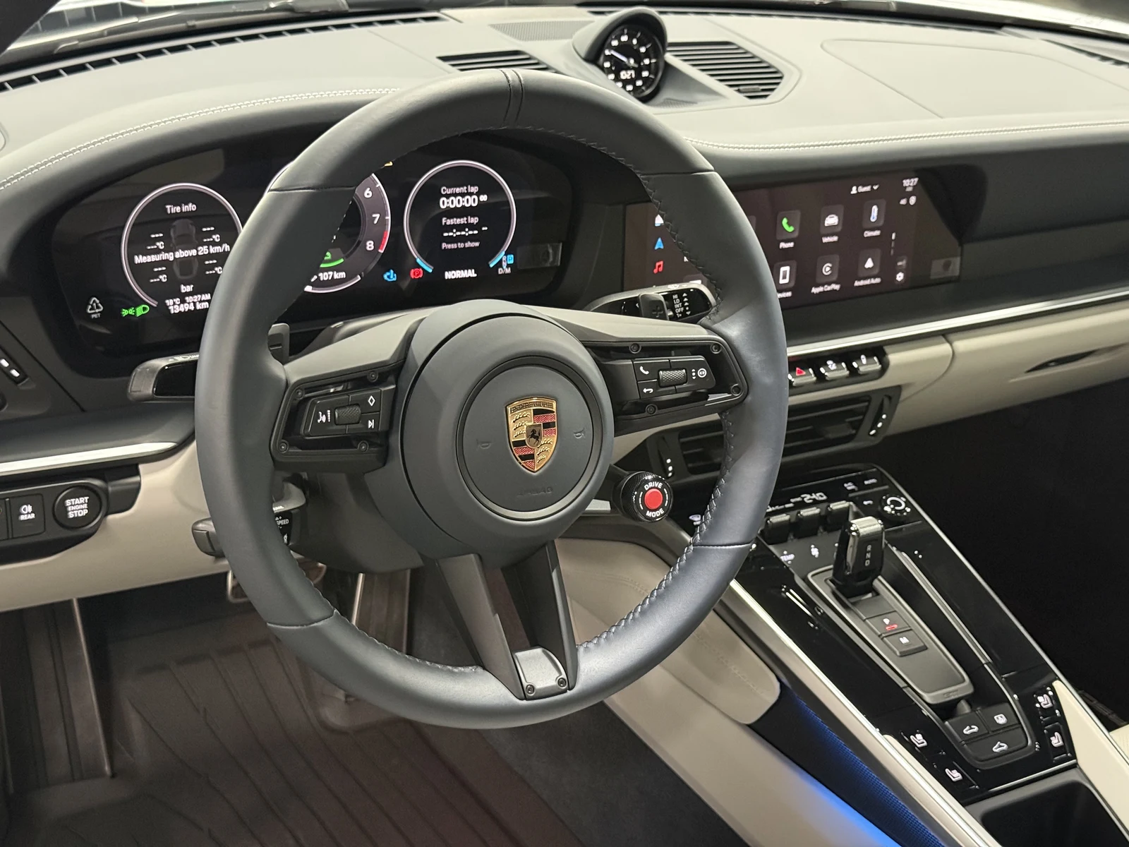 2025 Porsche 911 Carrera 4 GTS (992.2), 16/30