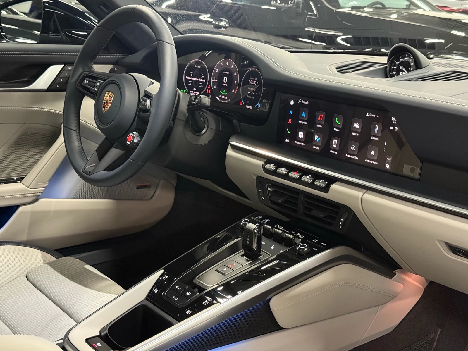 2025 Porsche 911 Carrera 4 GTS (992.2), 30/30