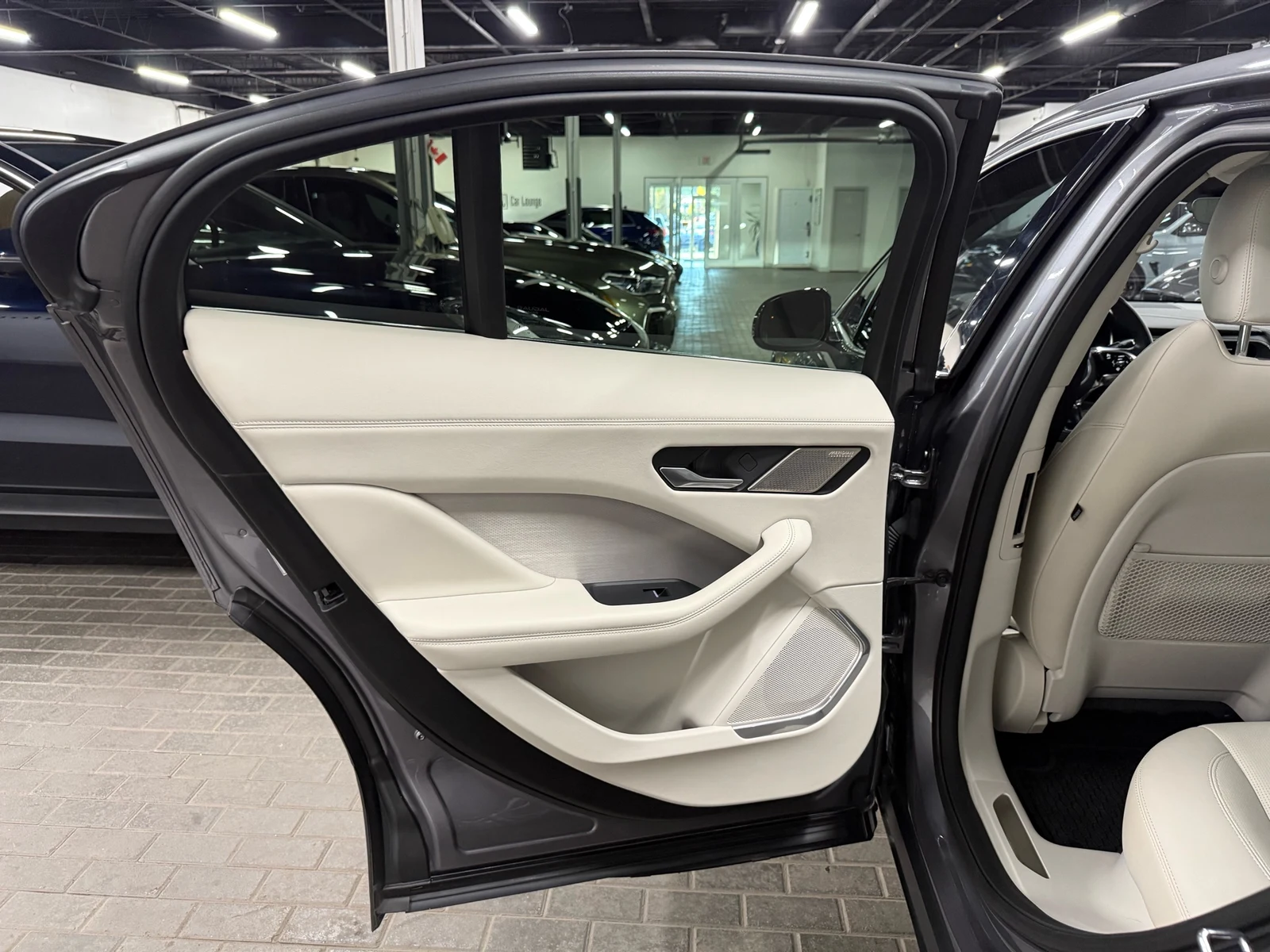 2023 Jaguar I-Pace HSE, 27/30