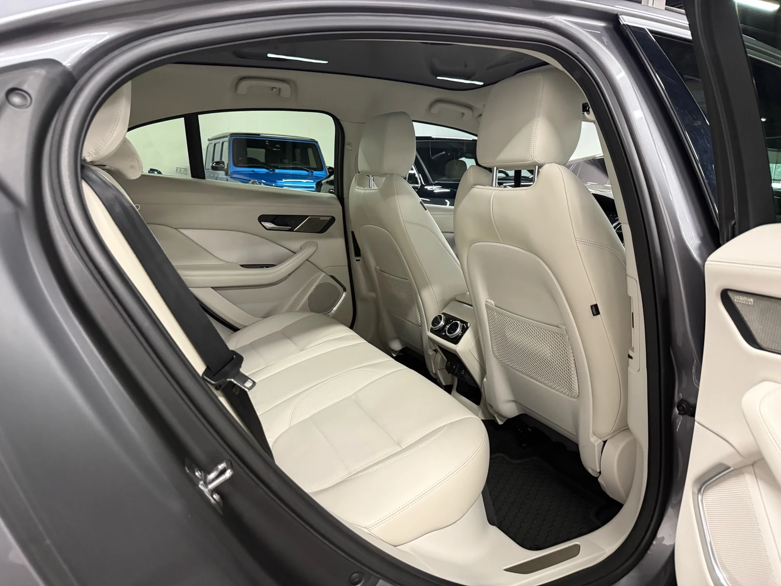 2023 Jaguar I-Pace HSE, 30/30