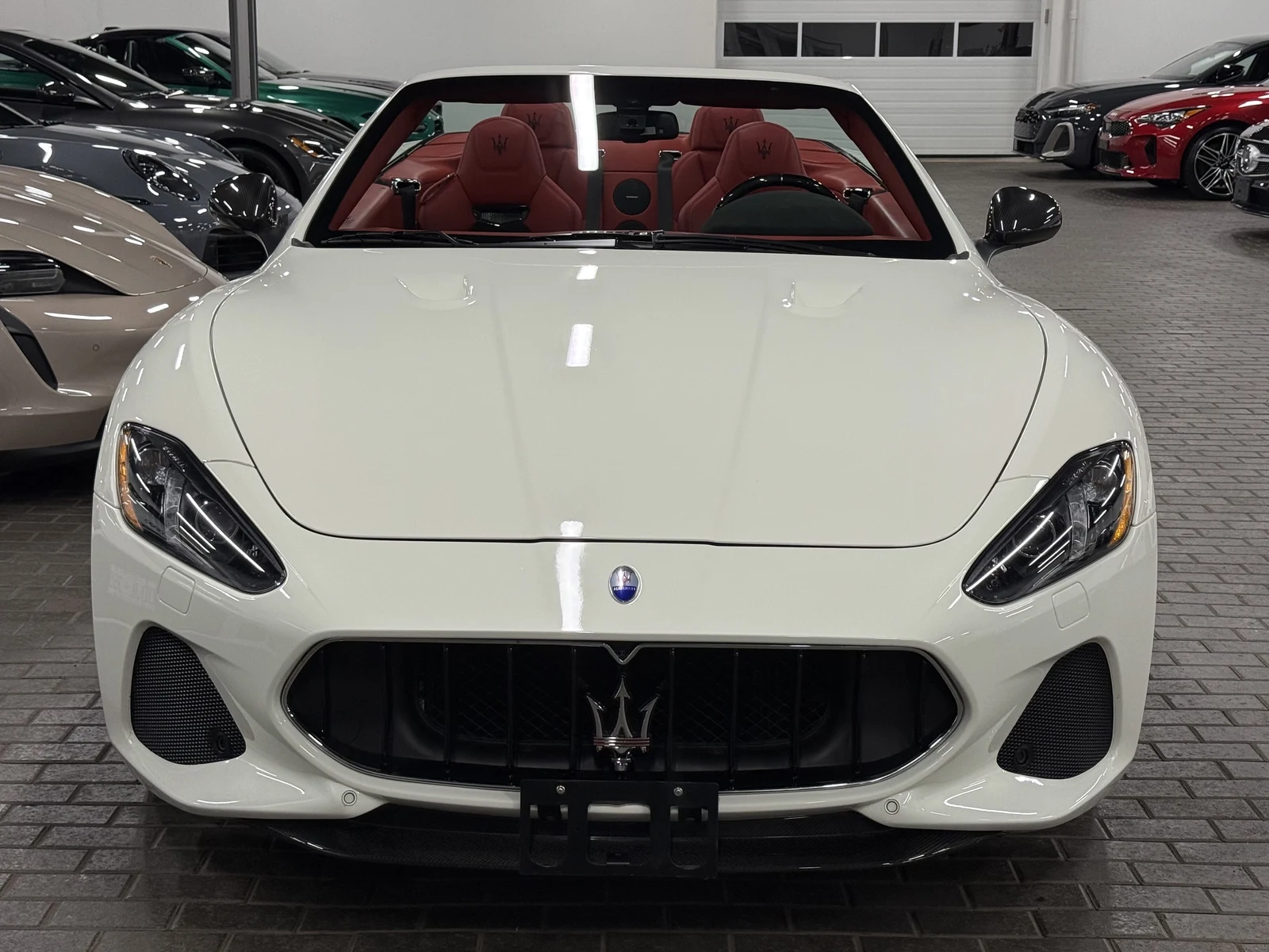 2018 Maserati GranCabrio MC, 3/30
