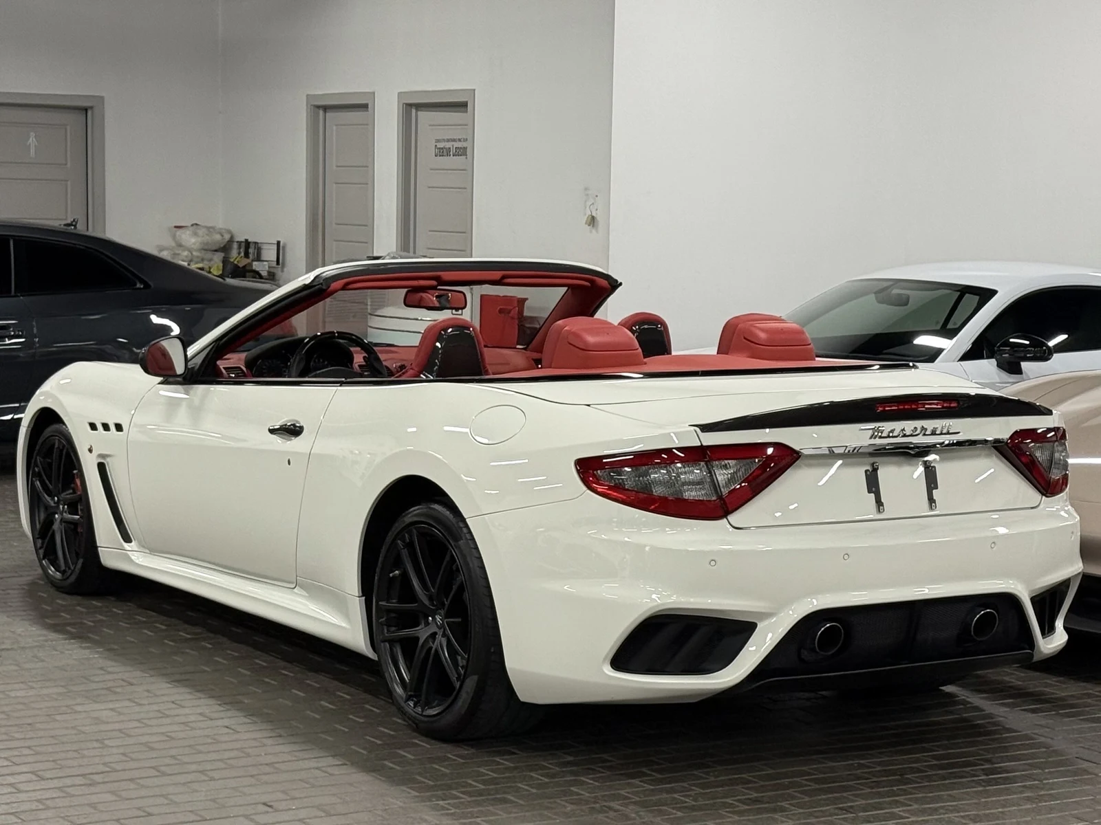 2018 Maserati GranCabrio MC, 8/30