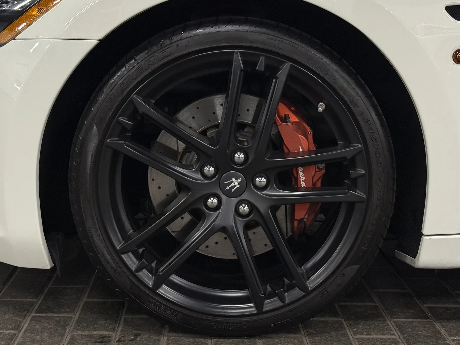 2018 Maserati GranCabrio MC, 10/30
