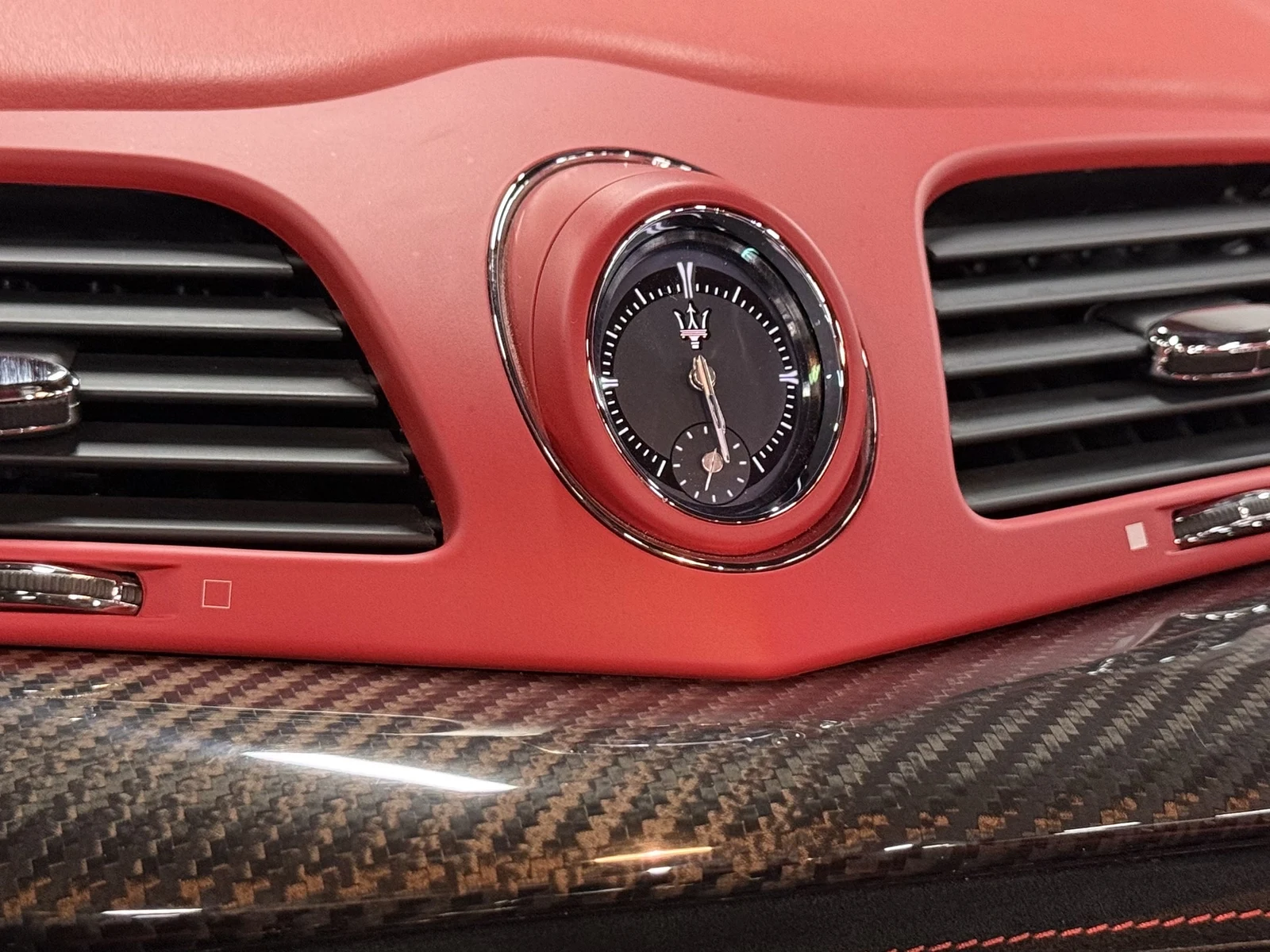 2018 Maserati GranCabrio MC, 18/30