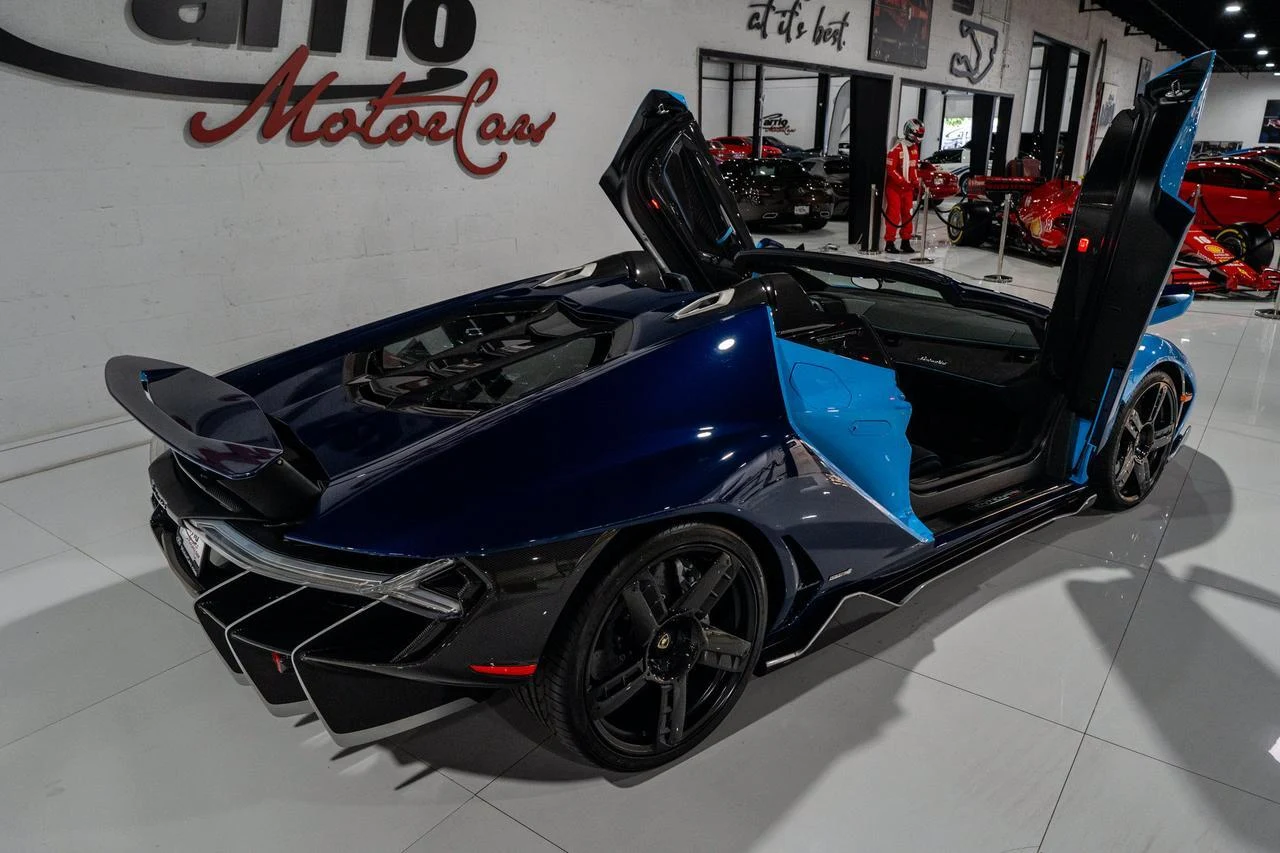 2017 Lamborghini Centenario Roadster, 7/20