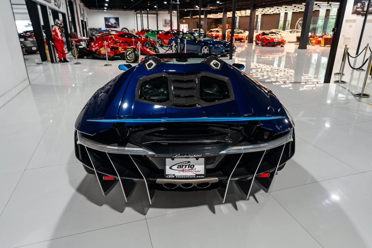 2017 Lamborghini Centenario Roadster, 14/20