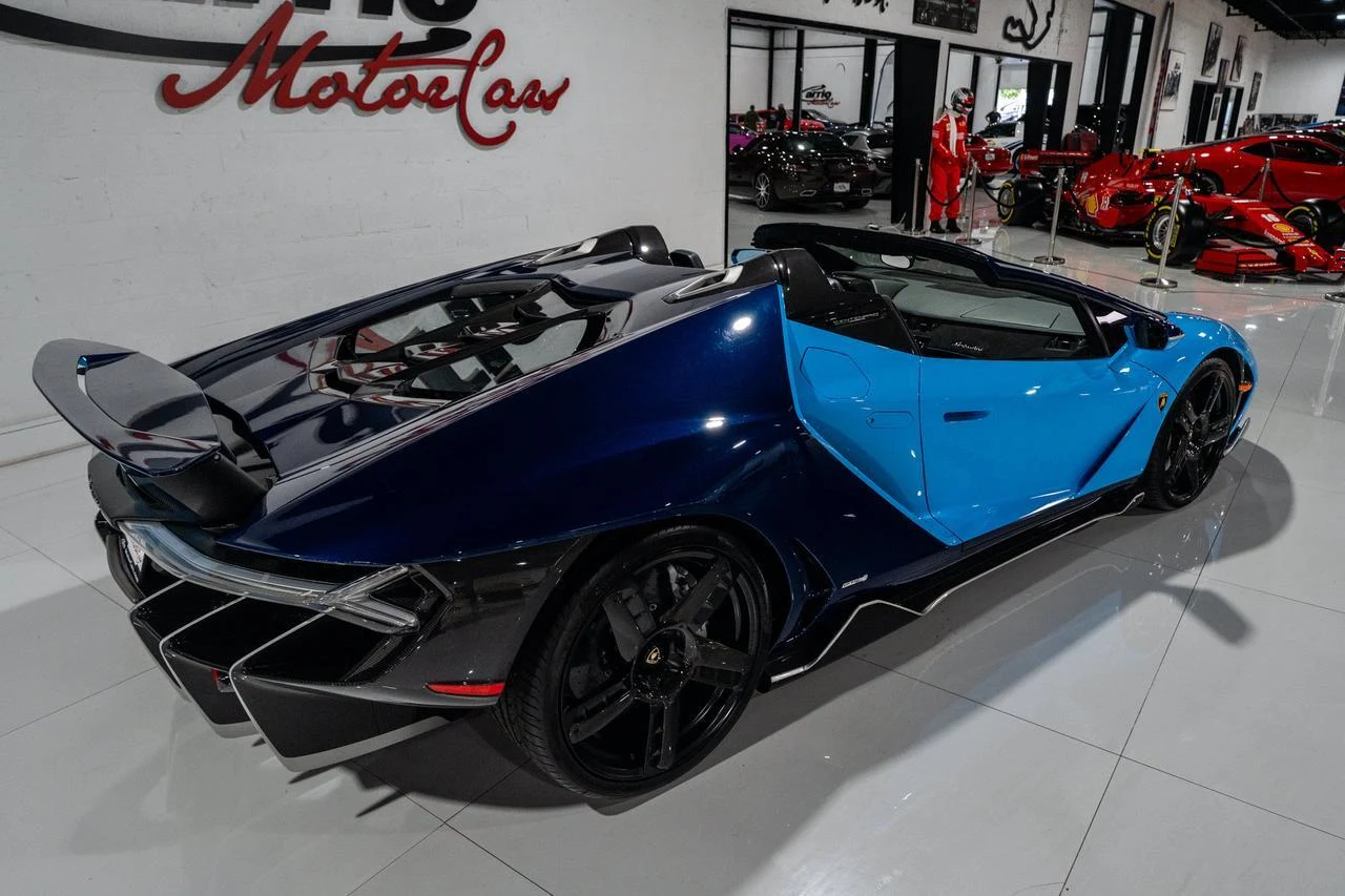 2017 Lamborghini Centenario Roadster, 15/20