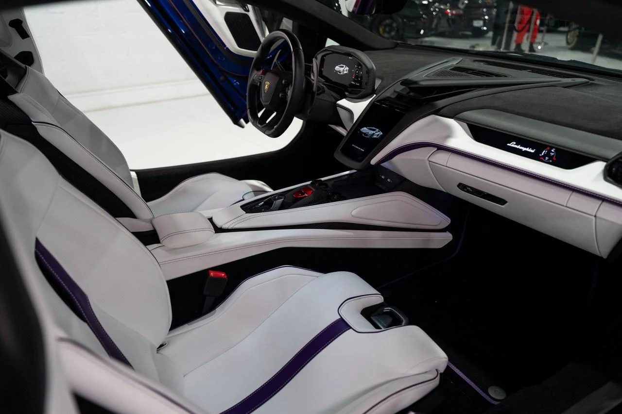 2025 Lamborghini Revuelto, 19/20
