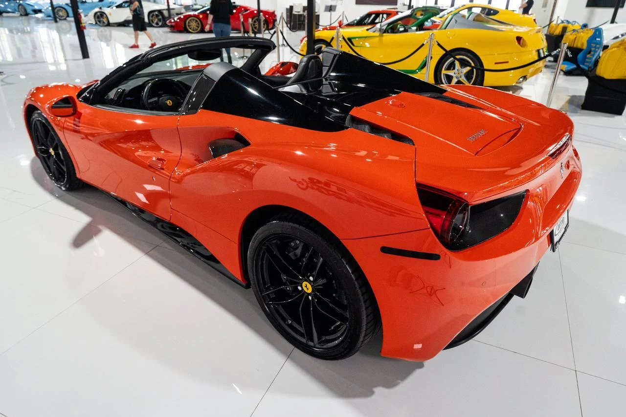 2017 Ferrari 488 Spider, 5/20