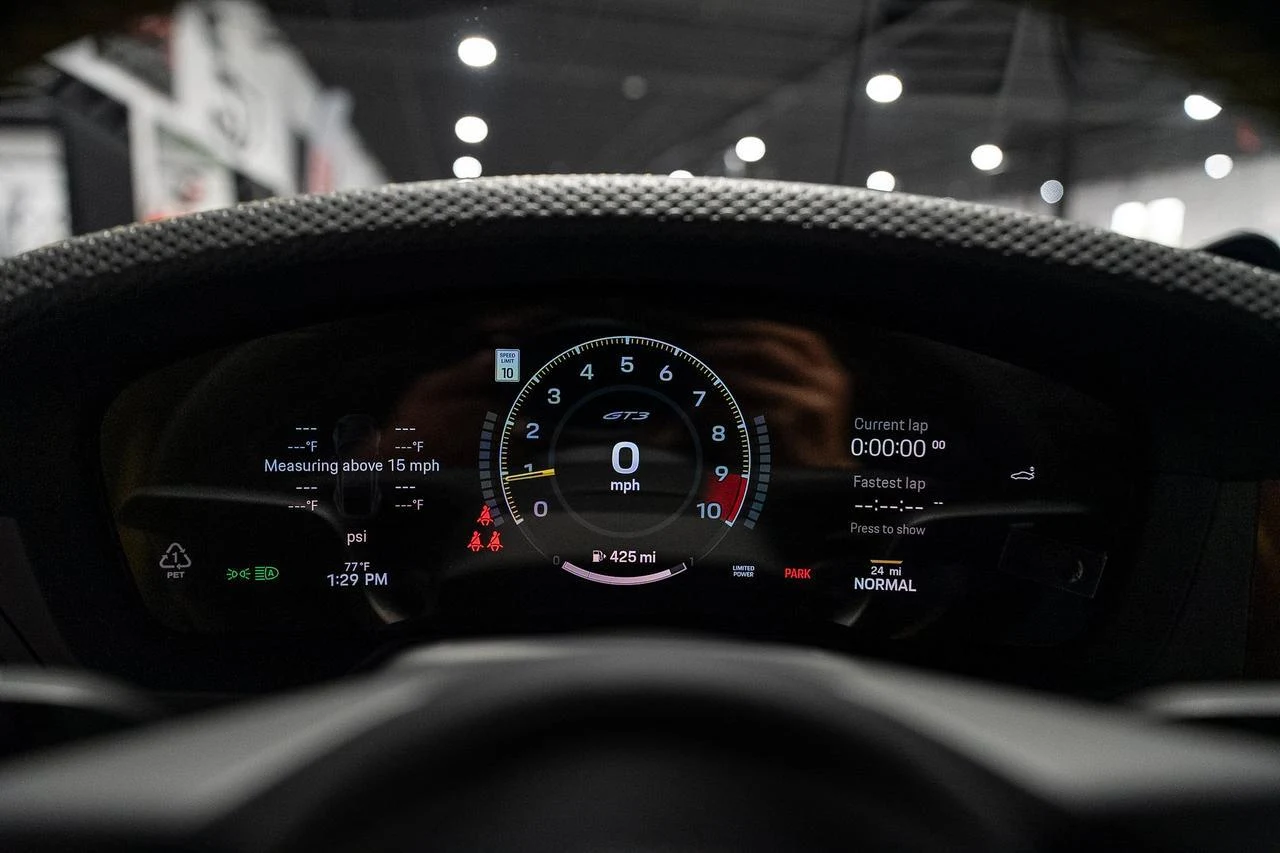 2026 Porsche 911 GT3 Touring (992.2), 15/20