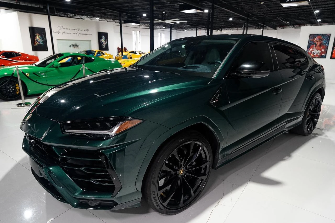 Lamborghini Urus | Carrio Motor Cars